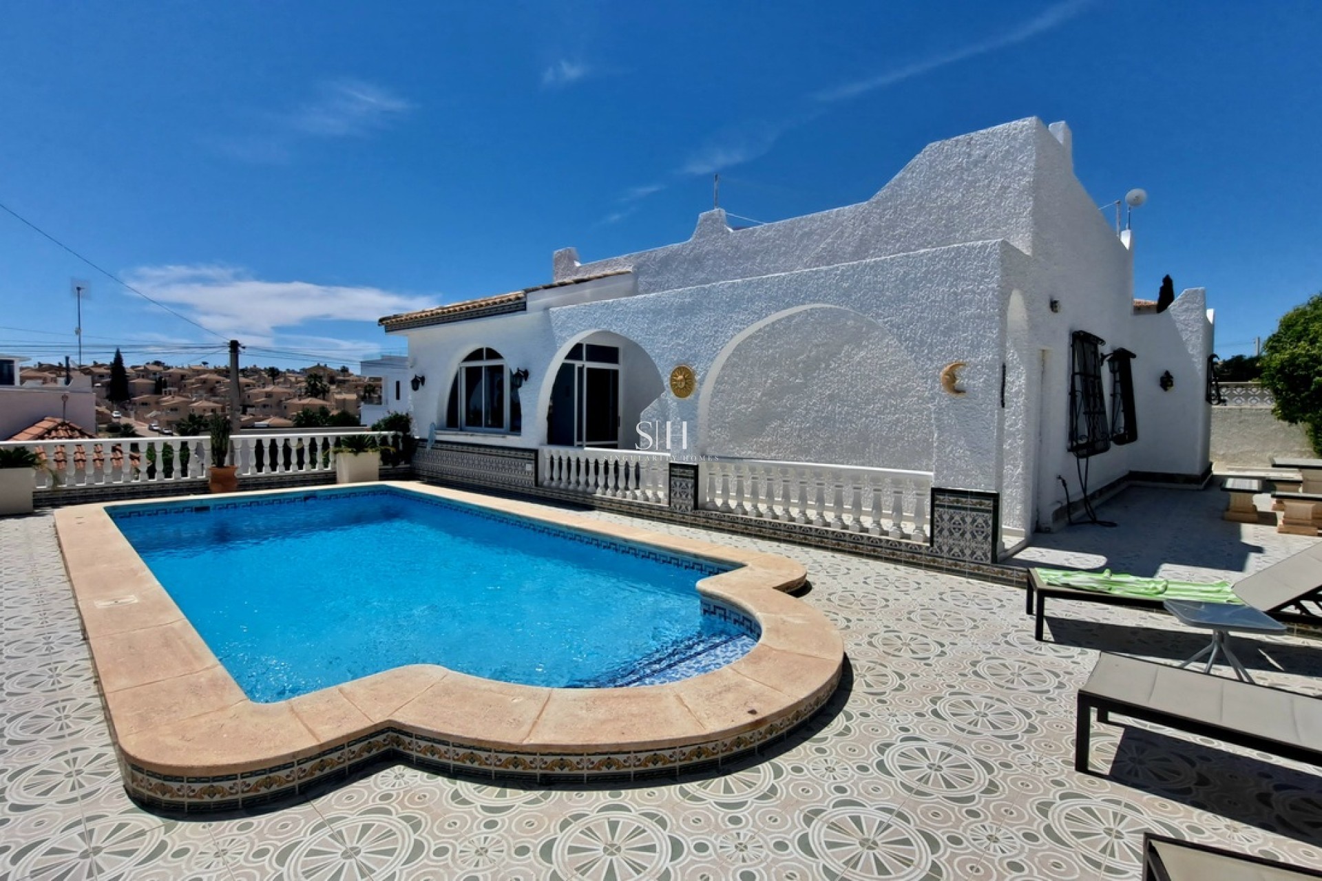 Resale - Villa - San Miguel de Salinas - Inland