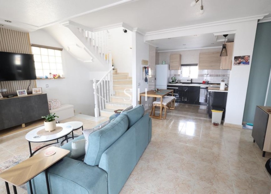 Resale - Villa - San Miguel de Salinas - Inland