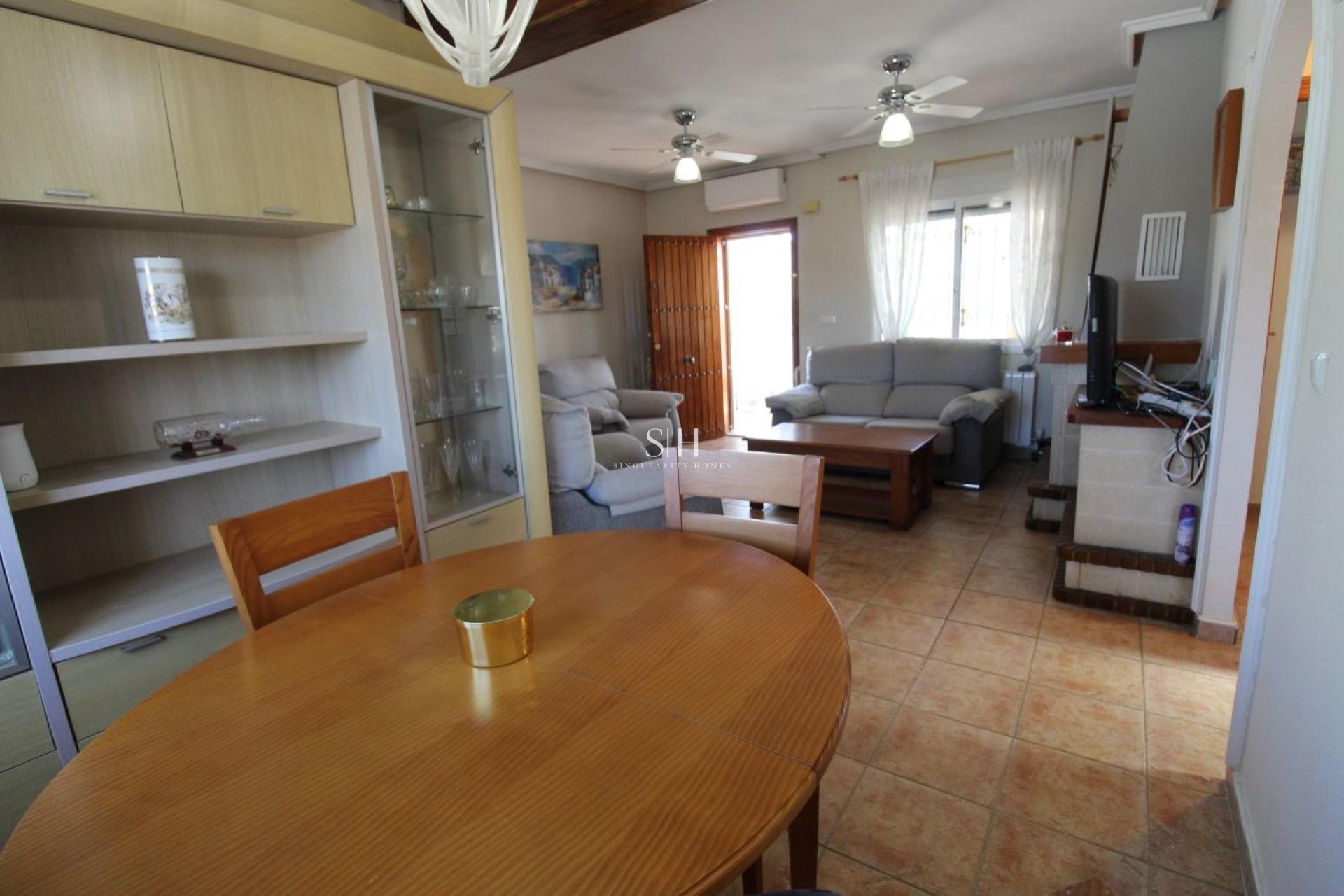 Resale - Villa - San Miguel de Salinas - Inland