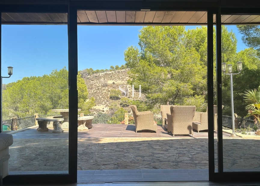 Resale - Villa - San Miguel de Salinas - Inland