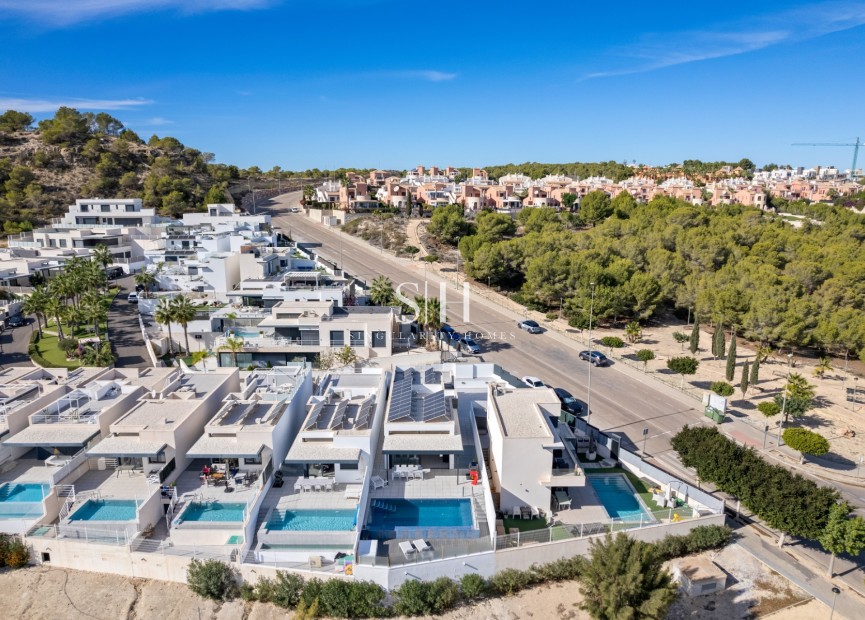 Resale - Villa - San Miguel de Salinas - Mirador De San Miguel