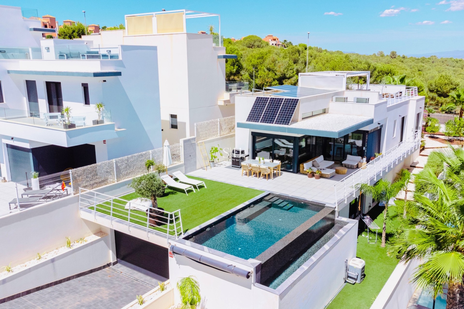 Resale - Villa - San Miguel de Salinas - Mirador De San Miguel