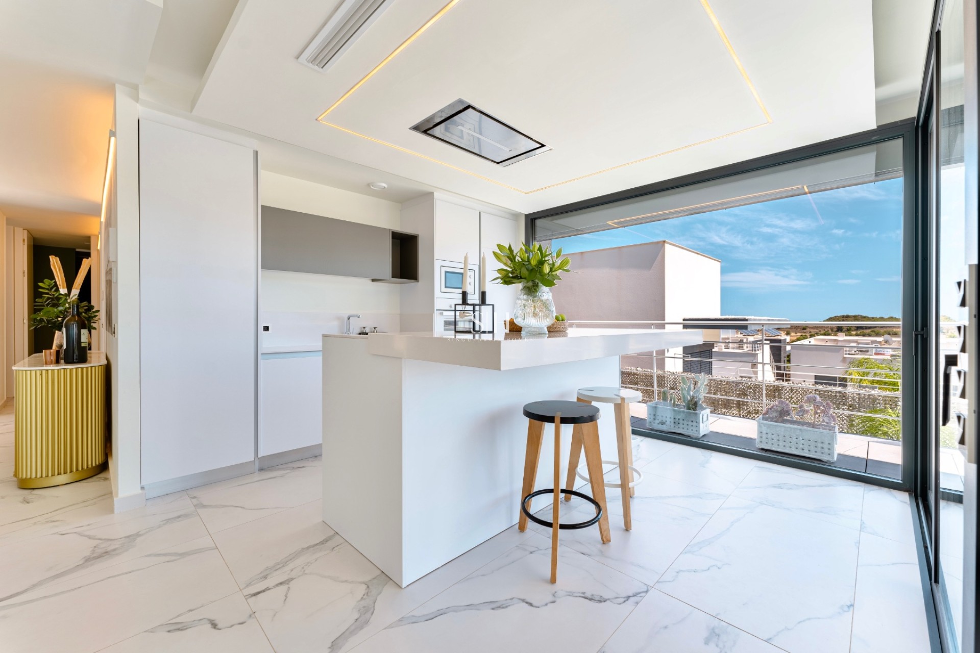 Resale - Villa - San Miguel de Salinas - Mirador De San Miguel