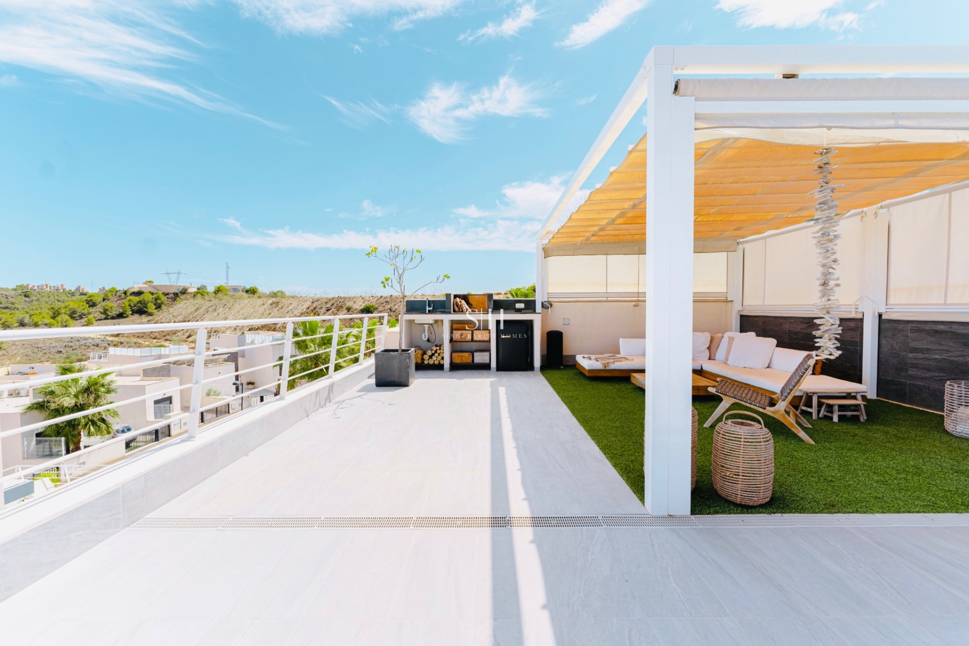 Resale - Villa - San Miguel de Salinas - Mirador De San Miguel