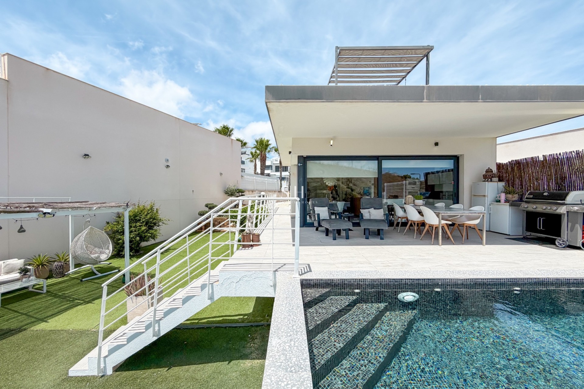 Resale - Villa - San Miguel de Salinas - Mirador De San Miguel