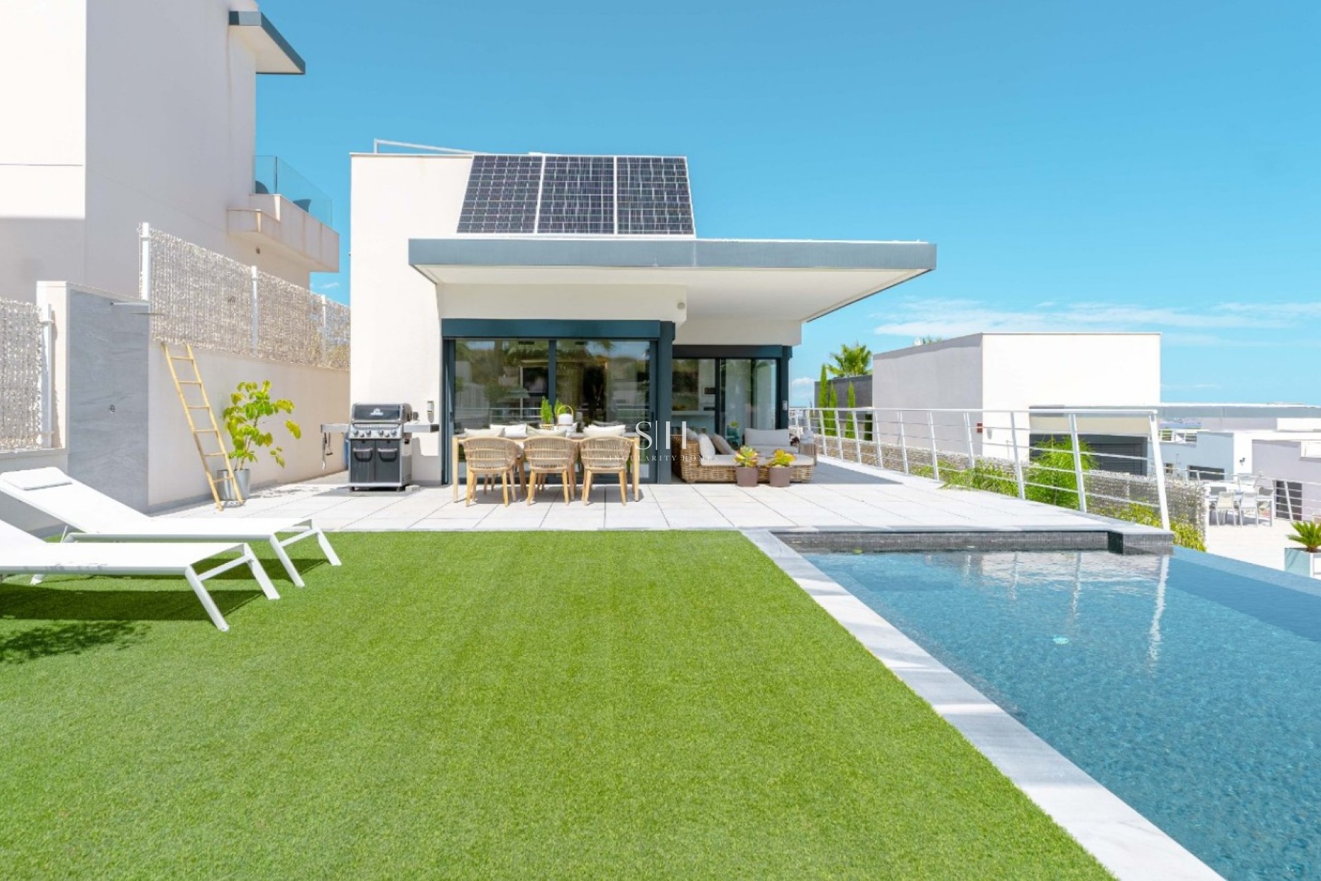 Resale - Villa - San Miguel de Salinas