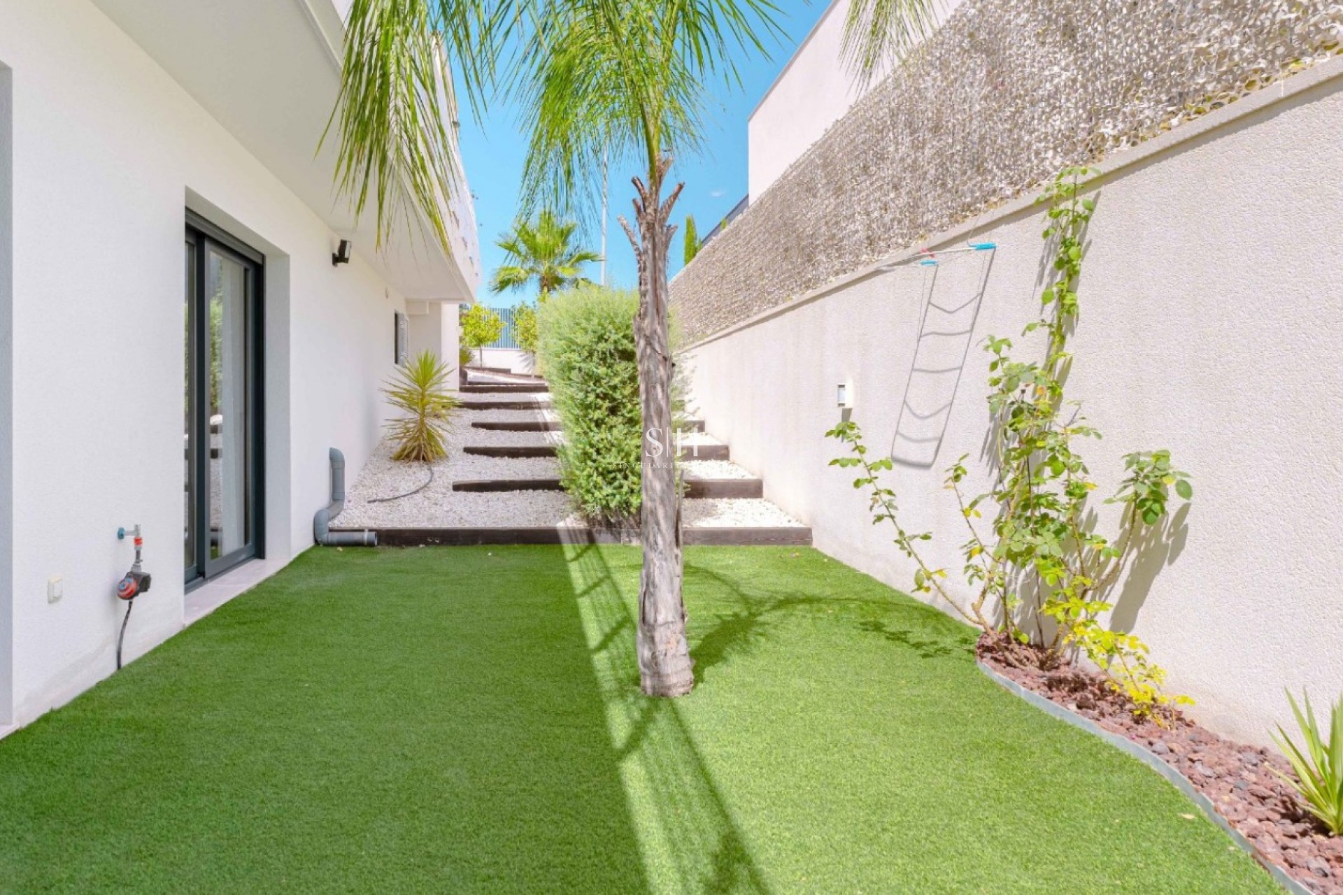 Resale - Villa - San Miguel de Salinas