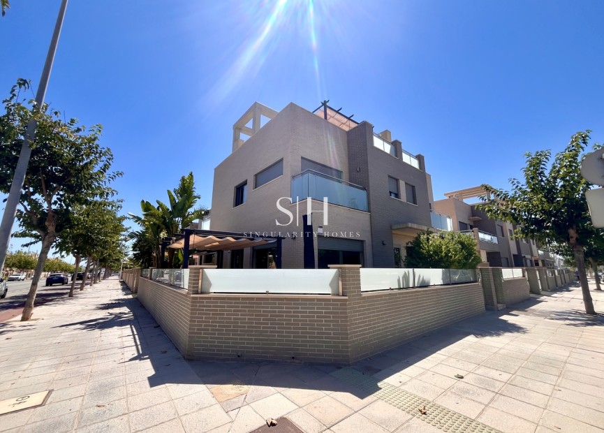 Resale - Villa - Torre de la Horadada - Costa Blanca