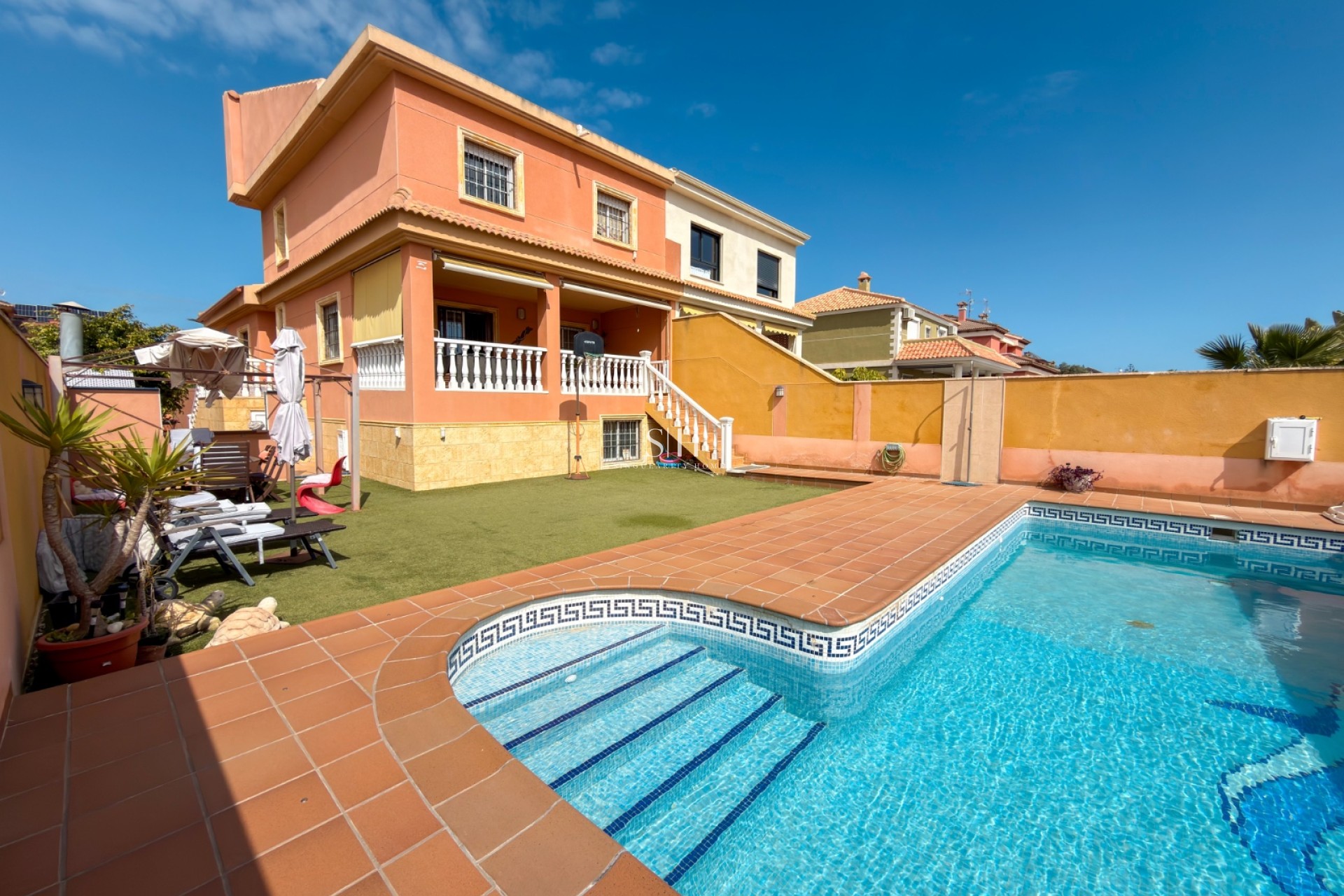 Resale - Villa - Torrevieja - Aguas nuevas 1