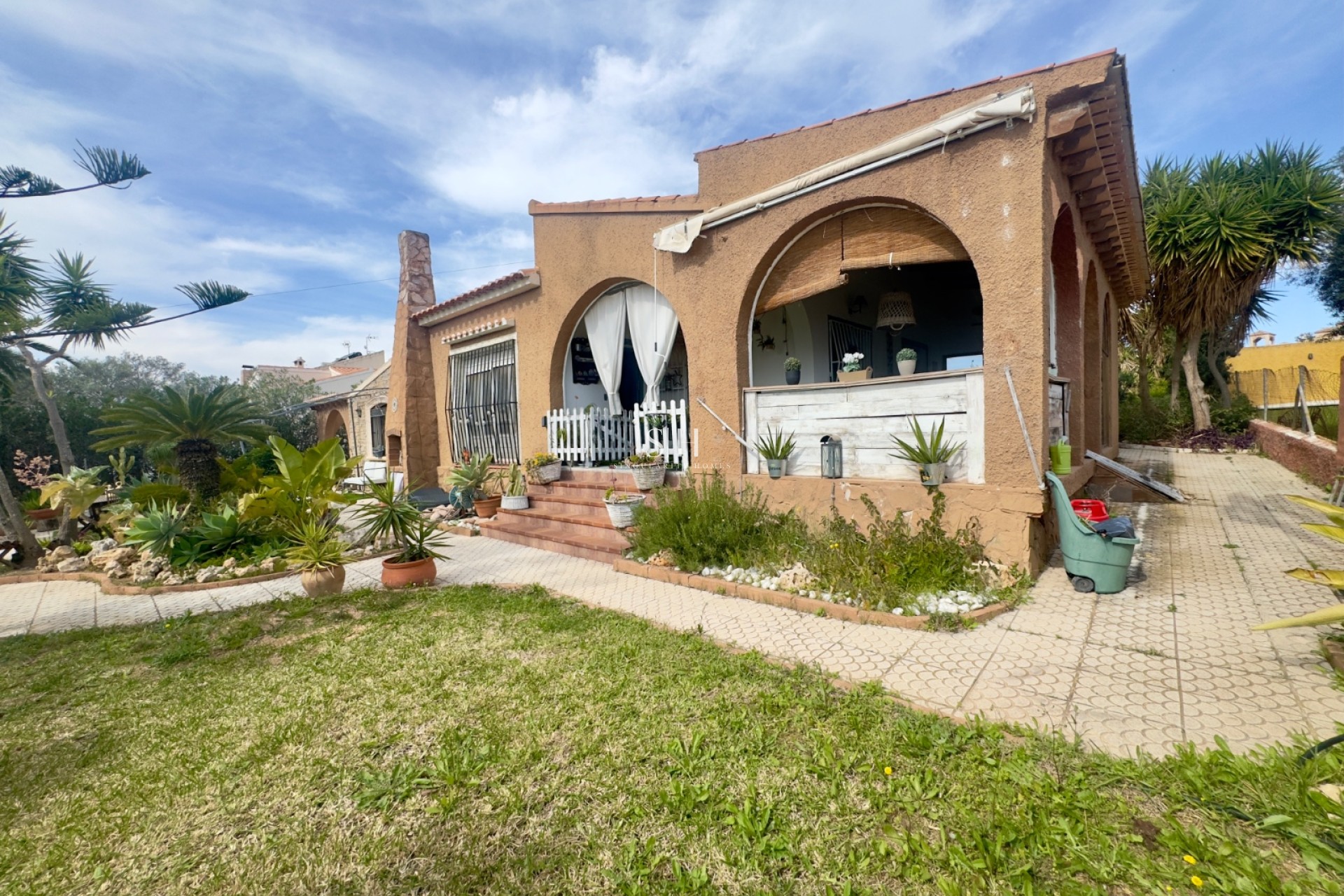 Resale - Villa - Torrevieja - Aguas Nuevas