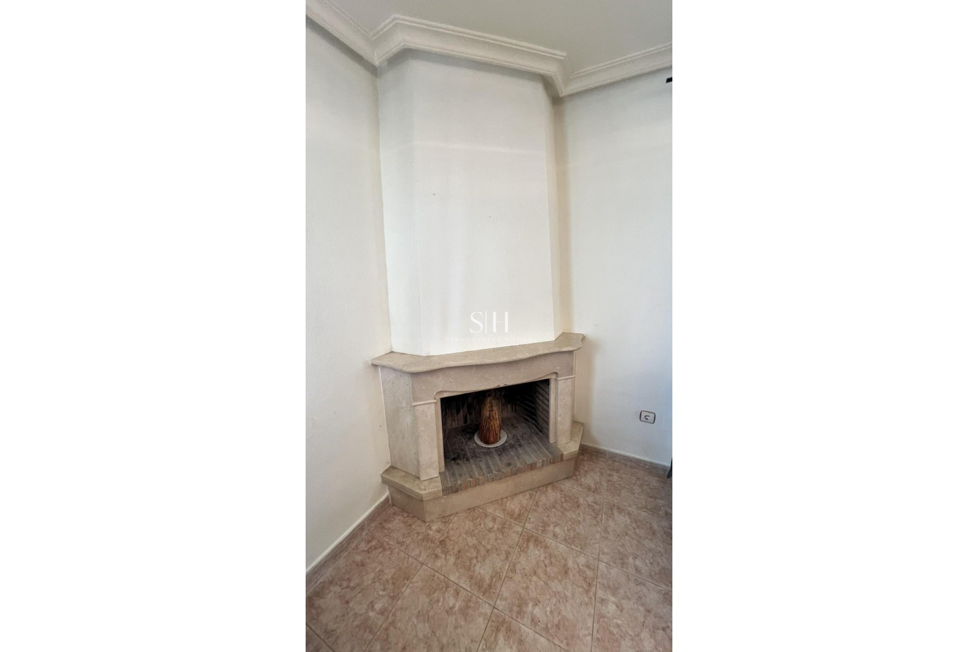 Resale - Villa - Torrevieja - aguas nuevas