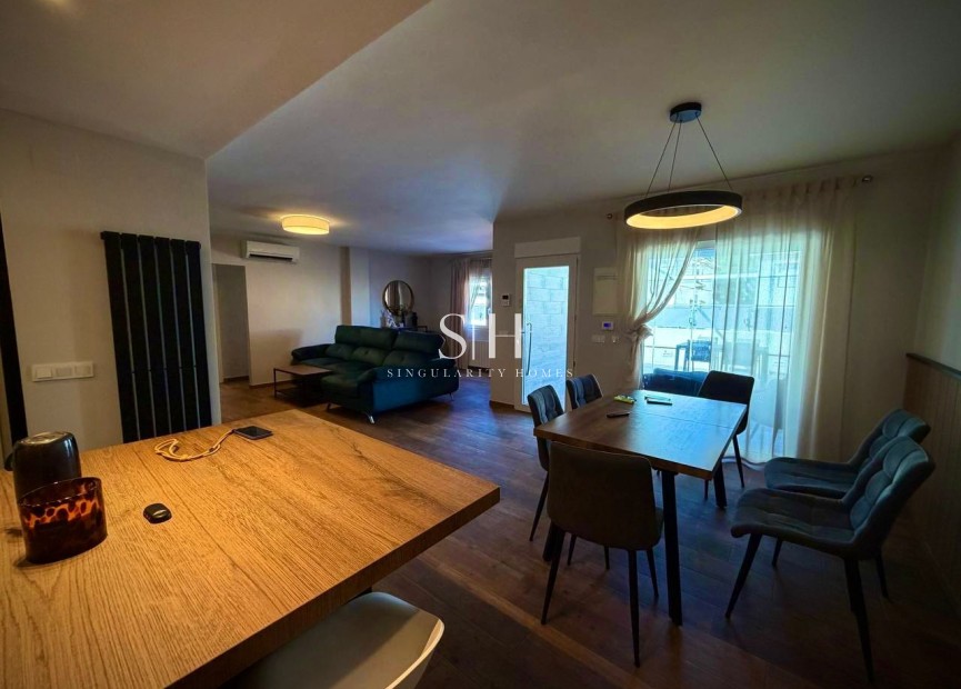 Resale - Villa - Torrevieja - Barrio Los Balcones - Los Altos del Edén