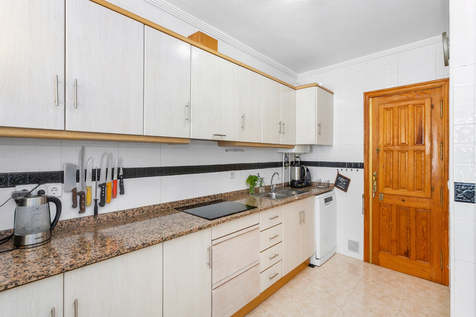 Resale - Villa - Torrevieja - Costa Blanca