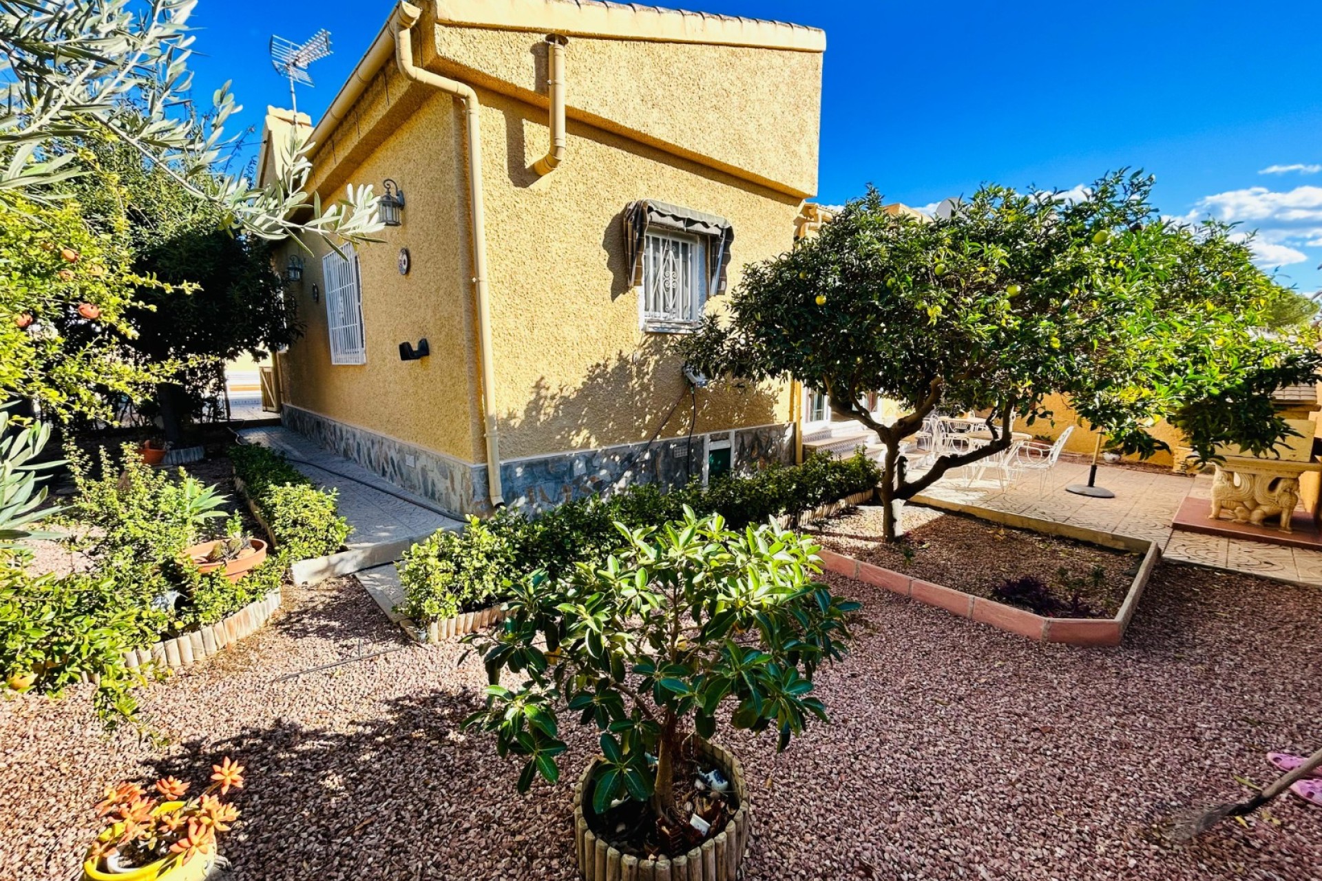 Resale - Villa - Torrevieja - Costa Blanca