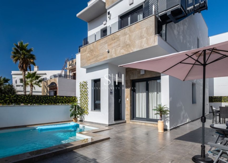 Resale - Villa - Torrevieja - Costa Blanca