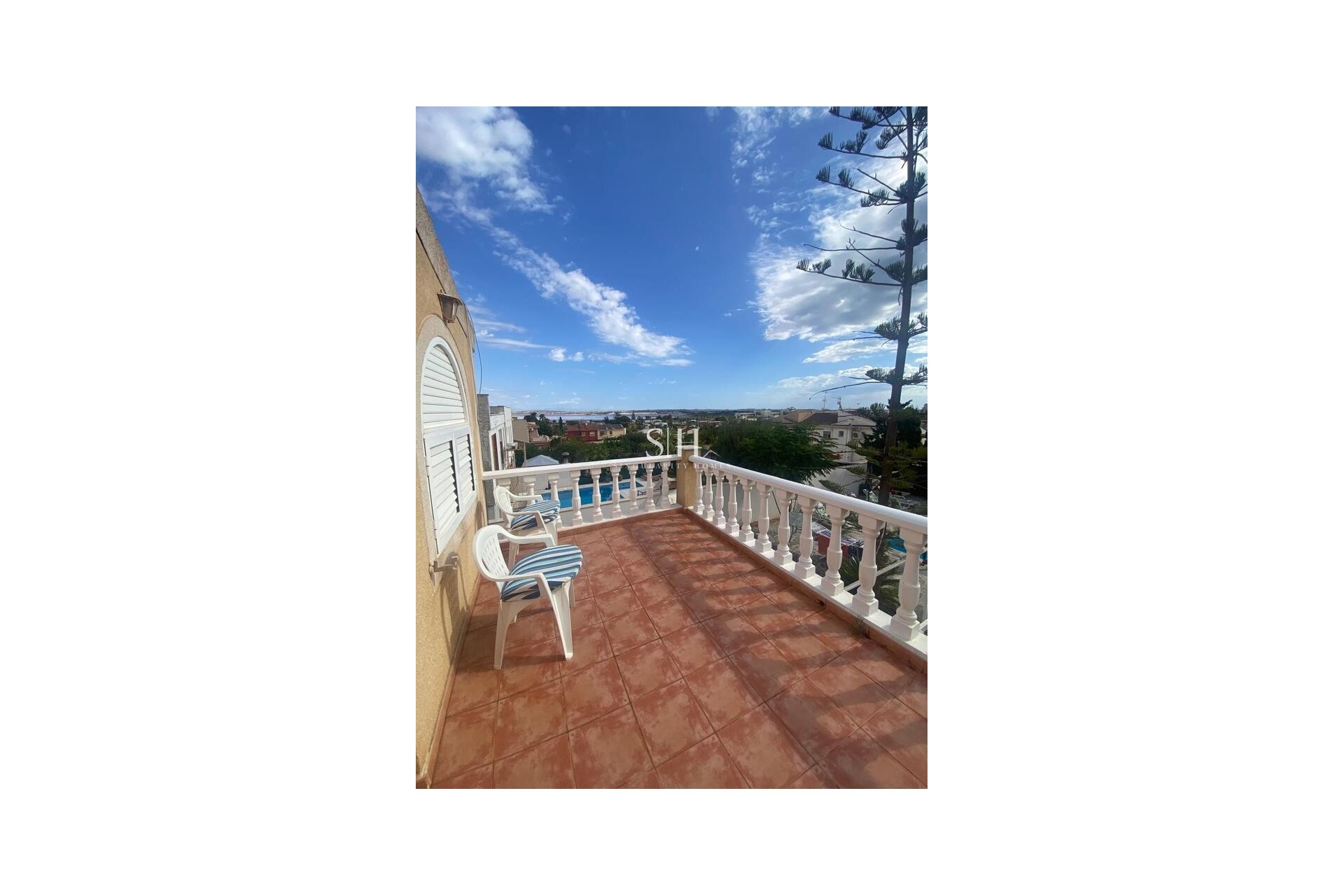 Resale - Villa - Torrevieja - Costa Blanca