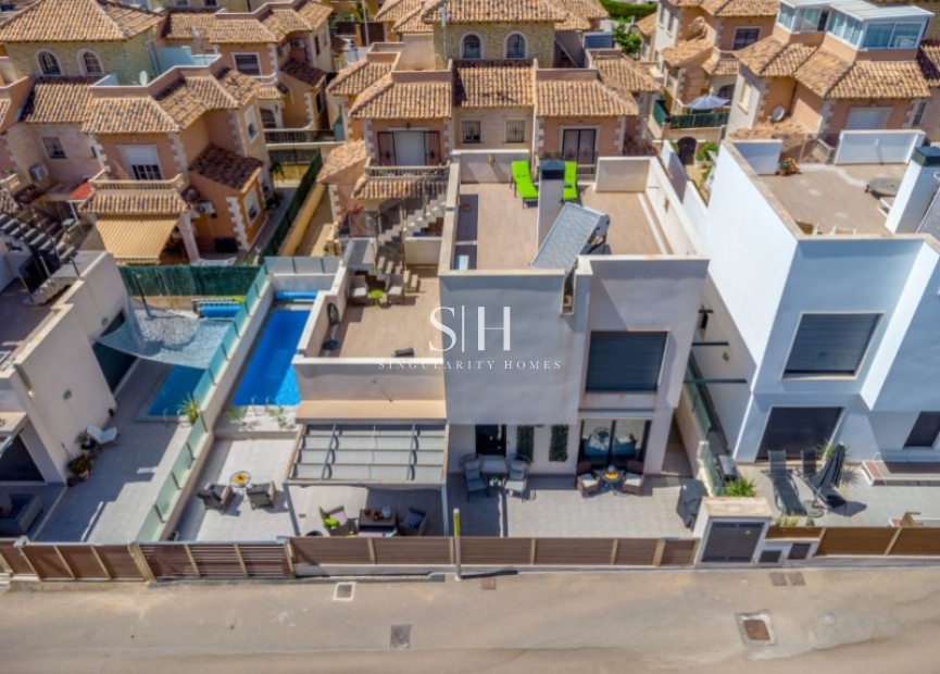 Resale - Villa - Torrevieja - Costa Blanca