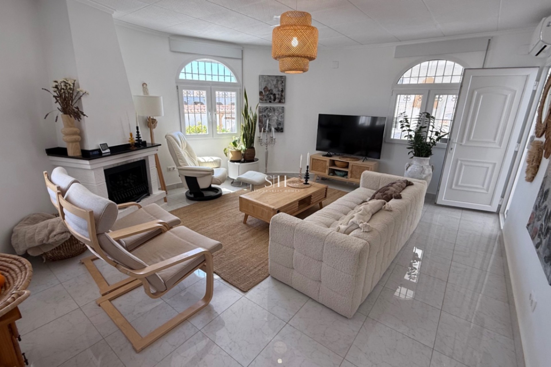 Resale - Villa - Torrevieja - Costa Blanca