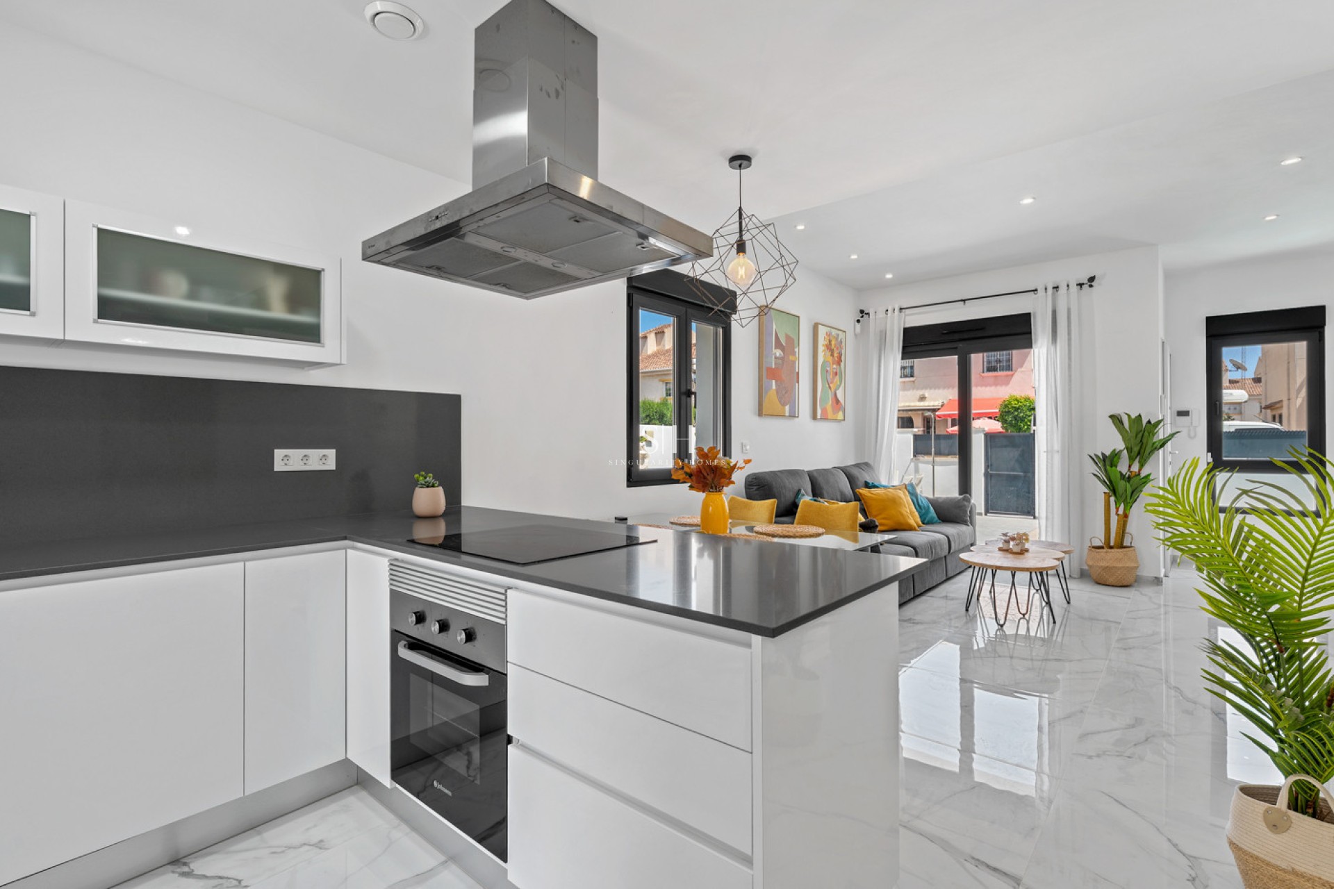 Resale - Villa - Torrevieja - Costa Blanca