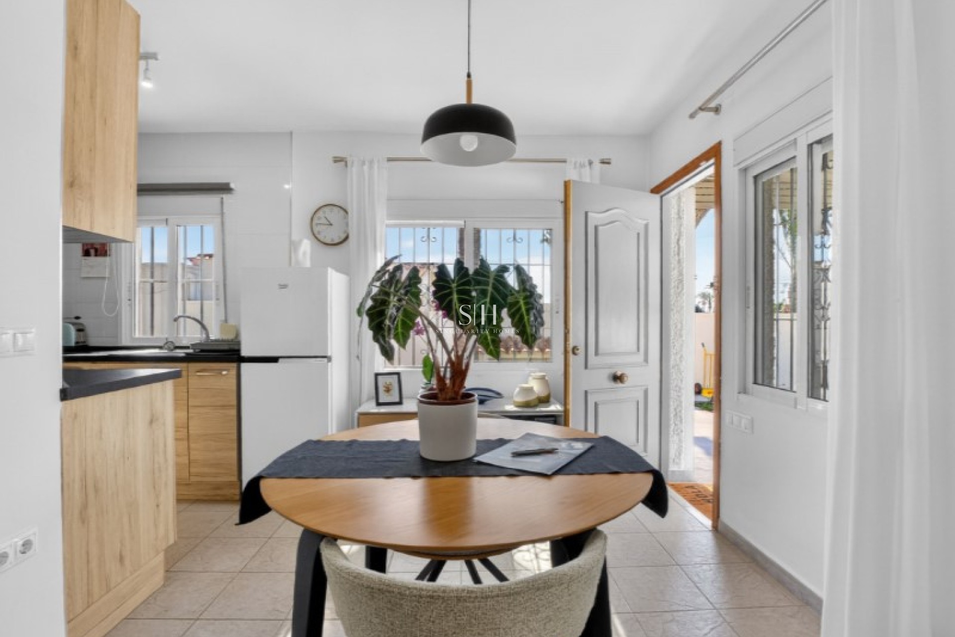 Resale - Villa - Torrevieja - Costa Blanca