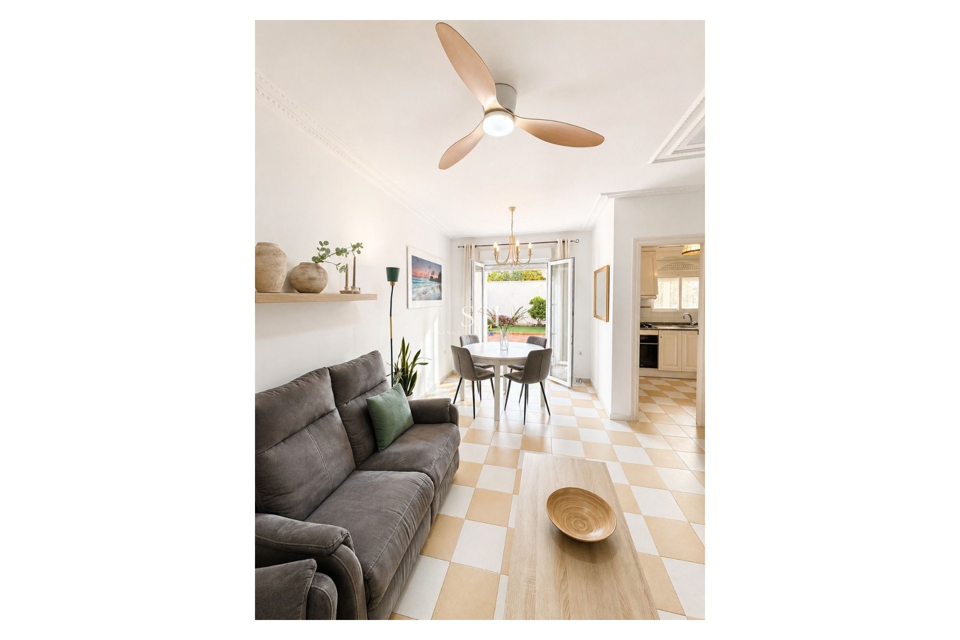 Resale - Villa - Torrevieja - Costa Blanca