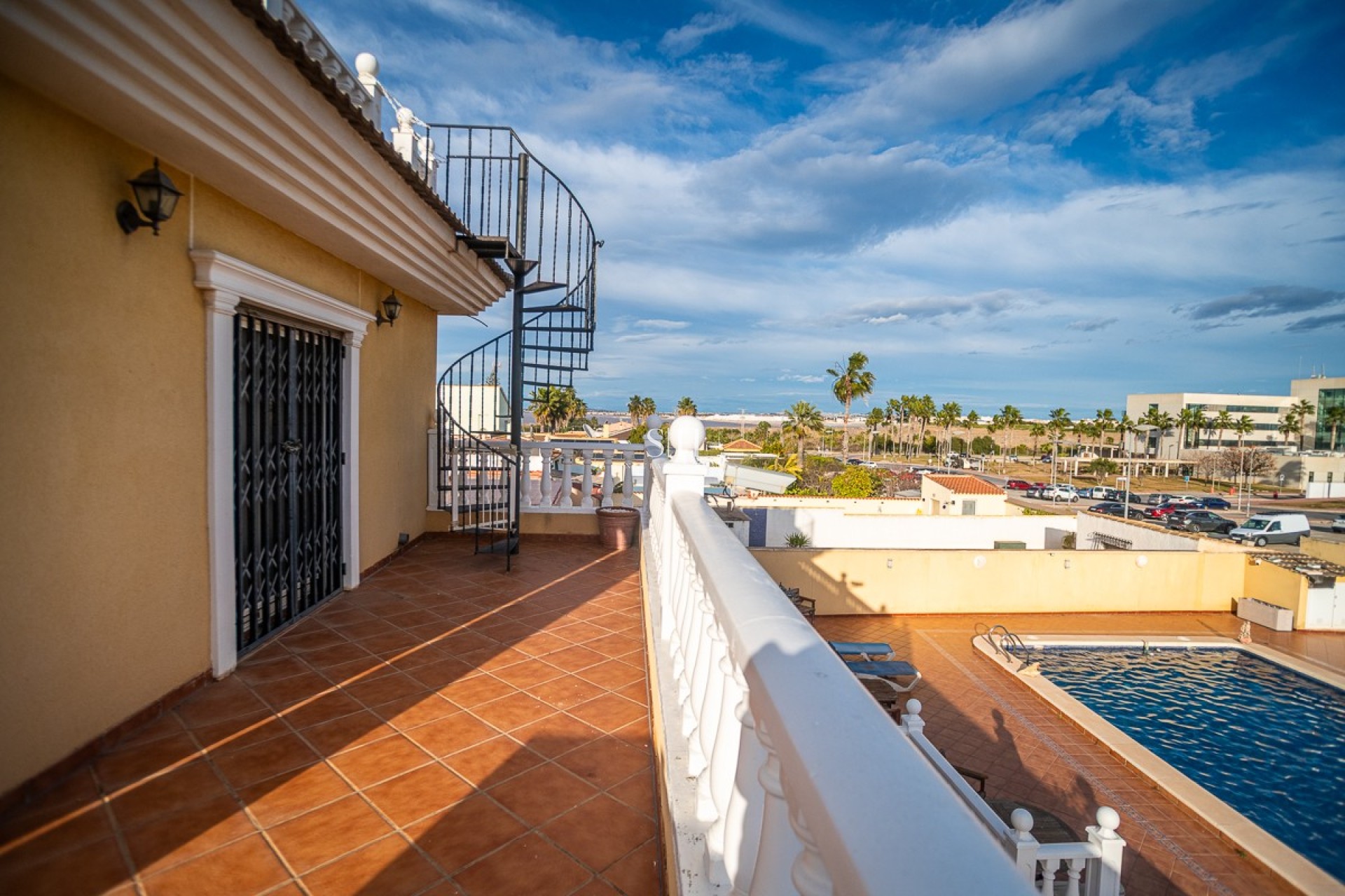 Resale - Villa - Torrevieja - Costa Blanca