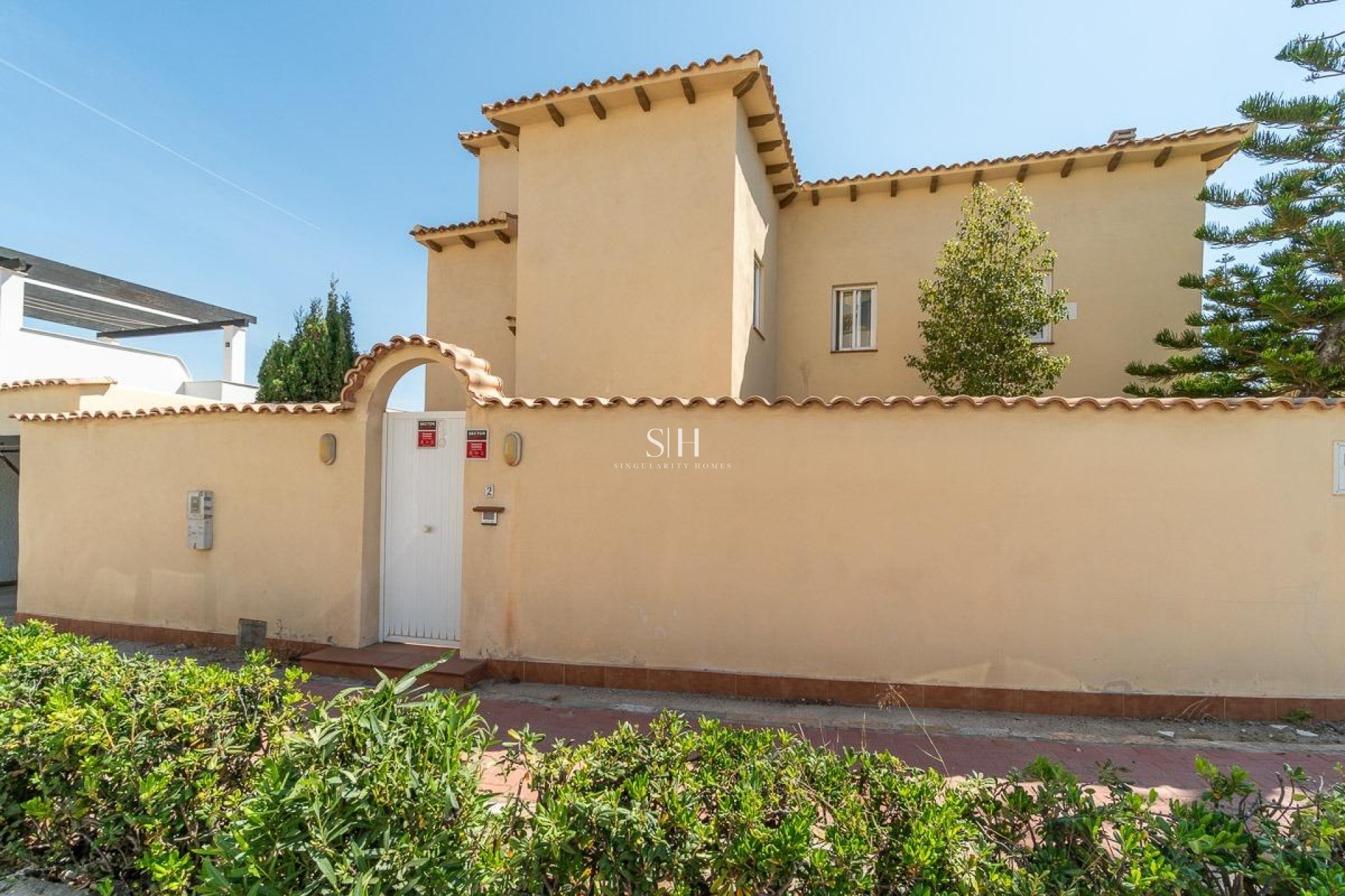 Resale - Villa - Torrevieja - La Mata