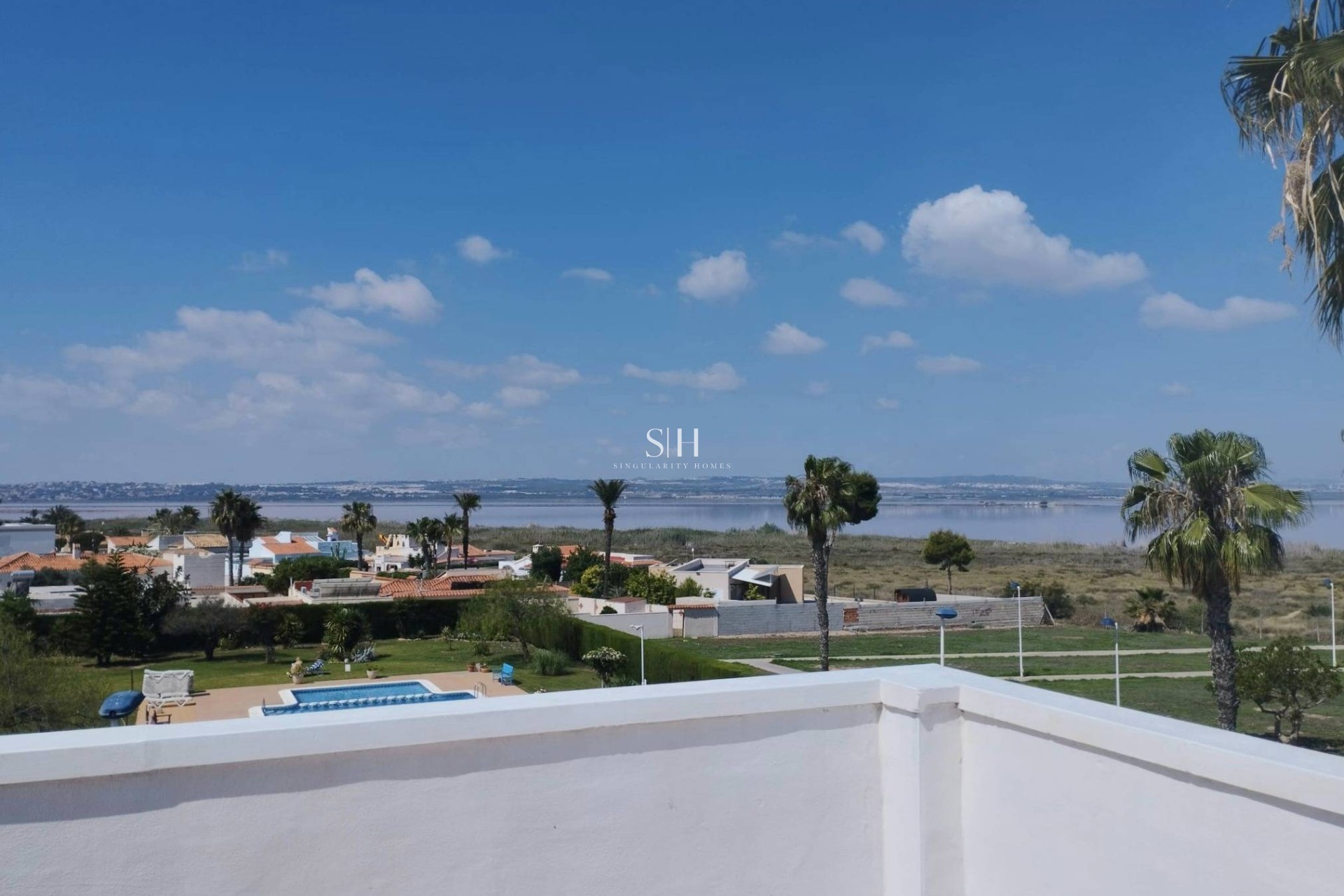 Resale - Villa - Torrevieja - La Siesta - El Salado - Torreta