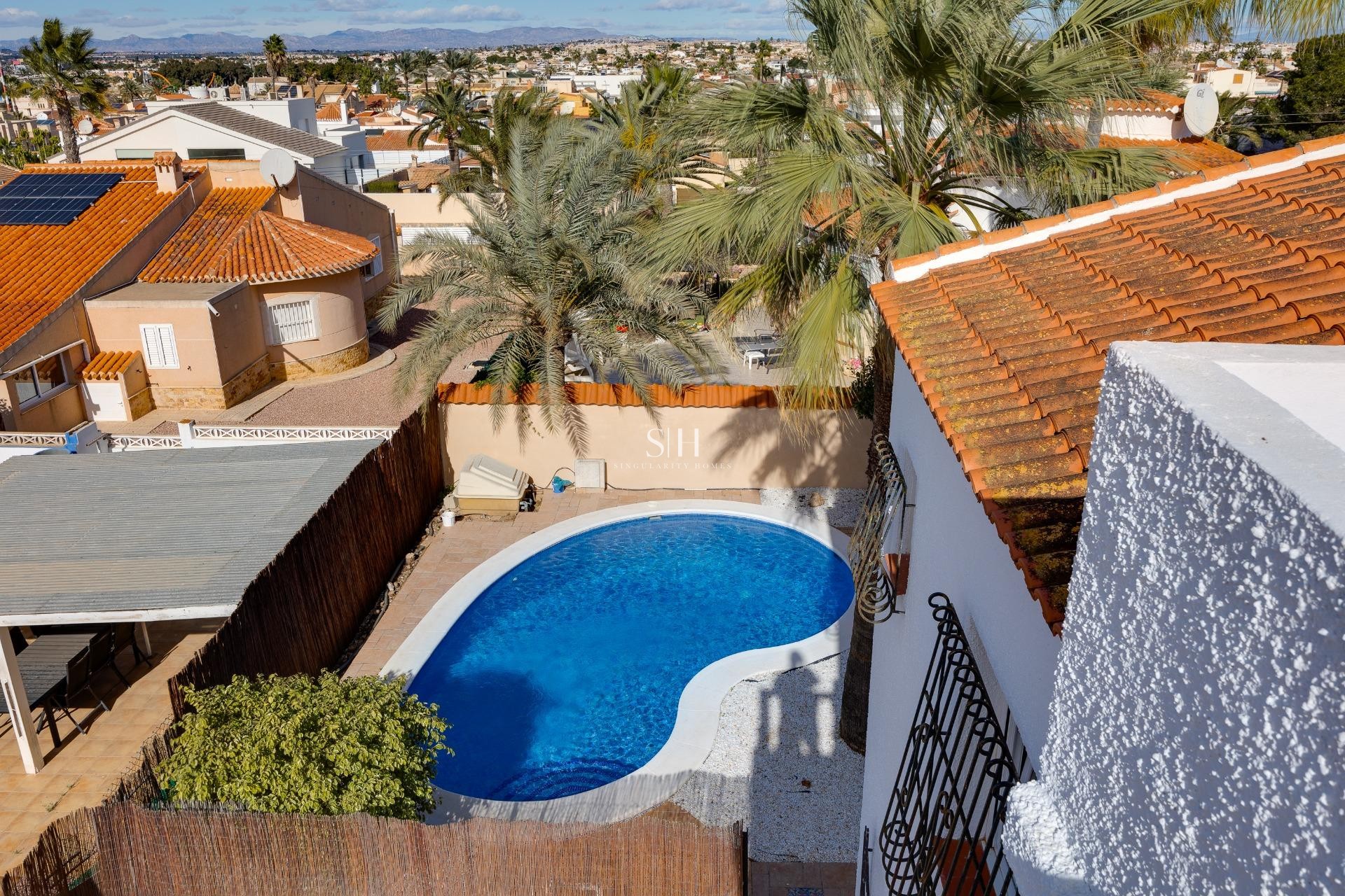 Resale - Villa - Torrevieja - La Siesta - El Salado - Torreta