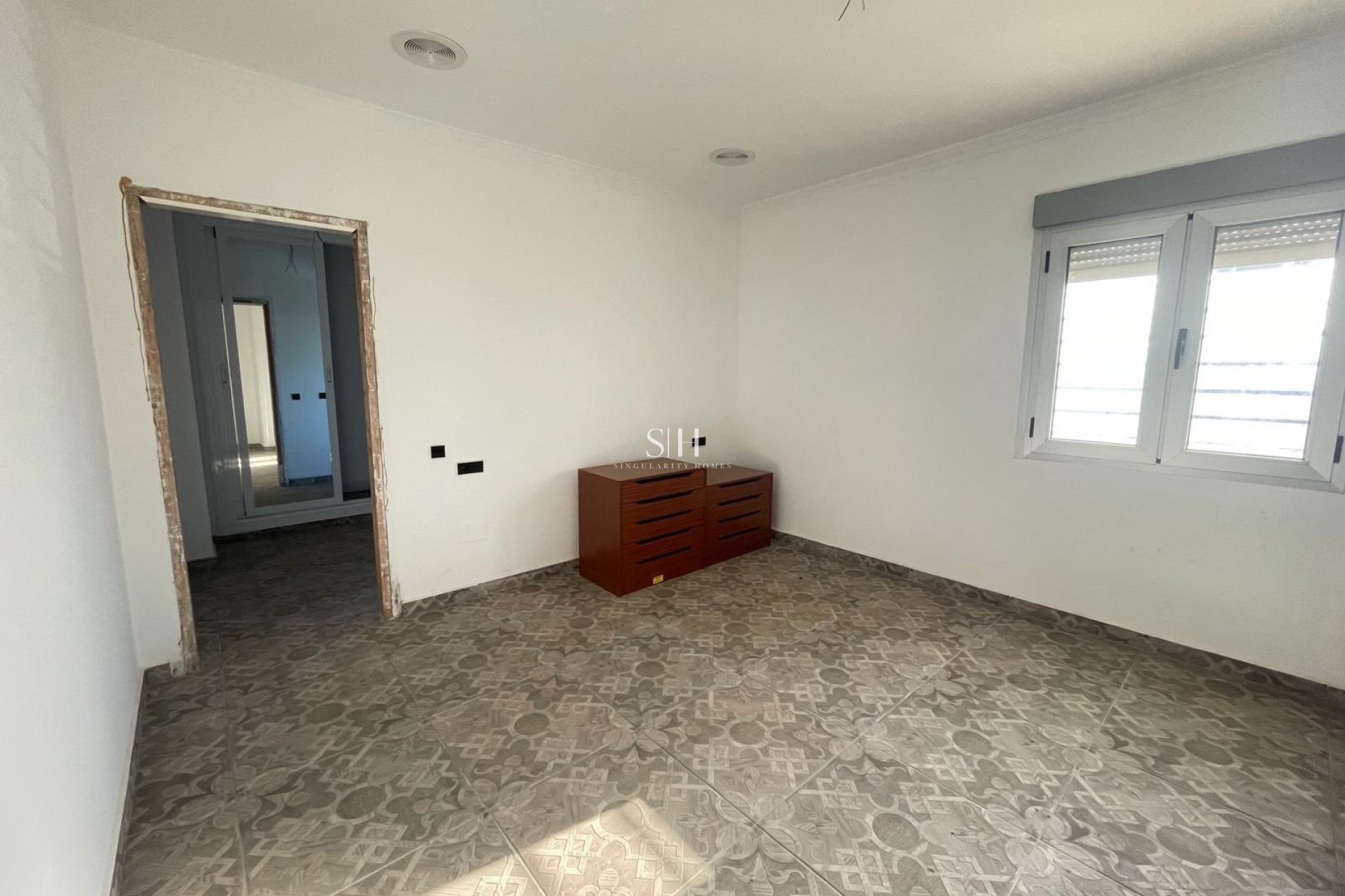 Resale - Villa - Torrevieja - La Siesta - El Salado - Torreta