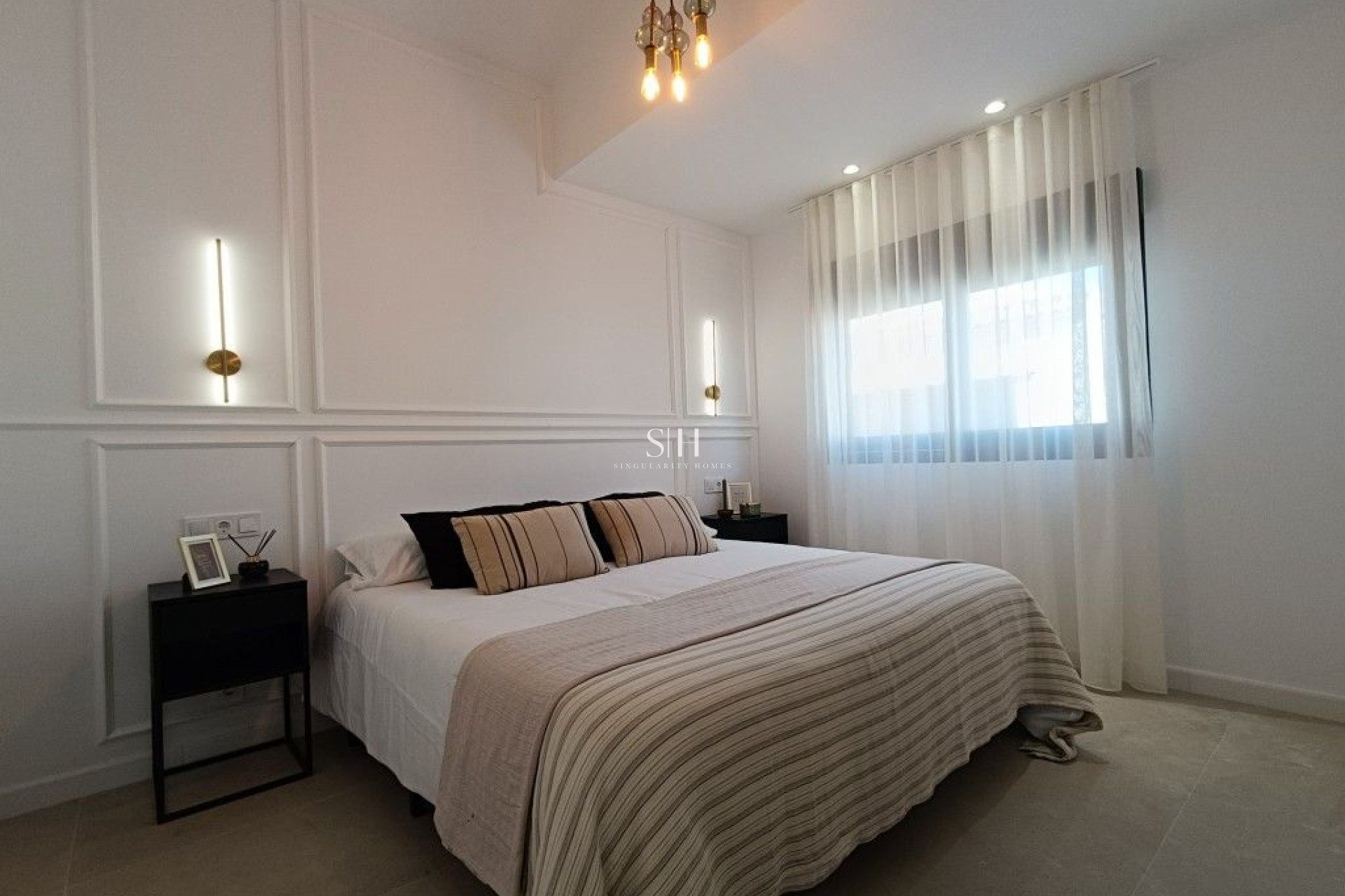 Resale - Villa - Torrevieja - La Siesta - El Salado - Torreta
