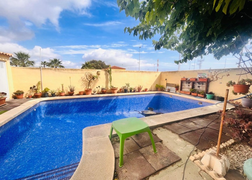 Resale - Villa - Torrevieja - La siesta