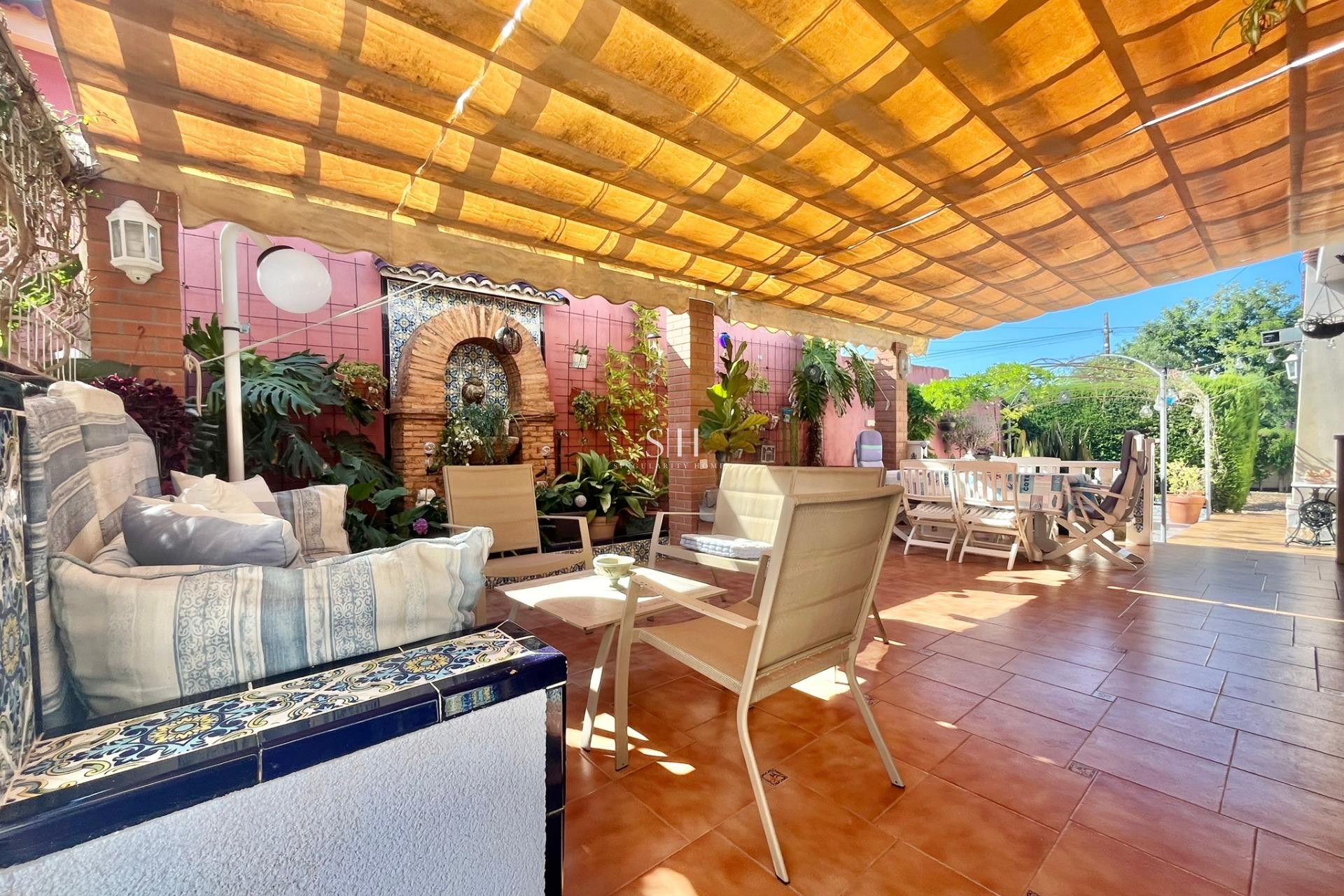 Resale - Villa - Torrevieja - Los Balcones - Los Altos del Edén