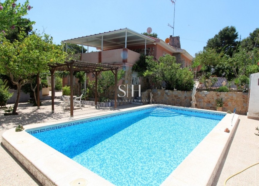 Resale - Villa - Torrevieja - Los balcones