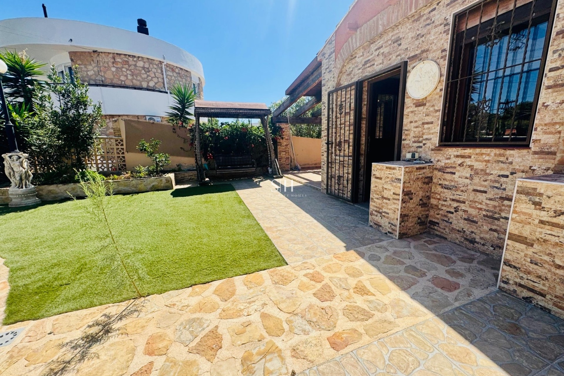 Resale - Villa - Torrevieja - Los balcones