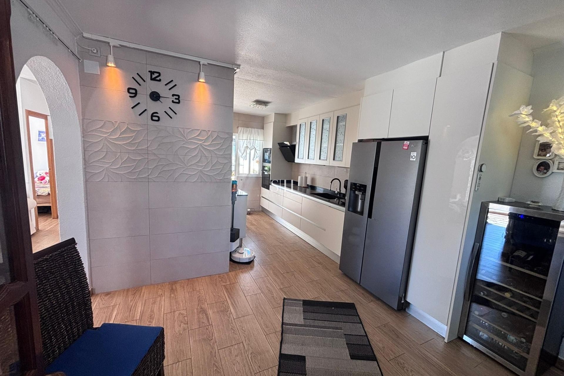 Resale - Villa - Torrevieja - Los balcones