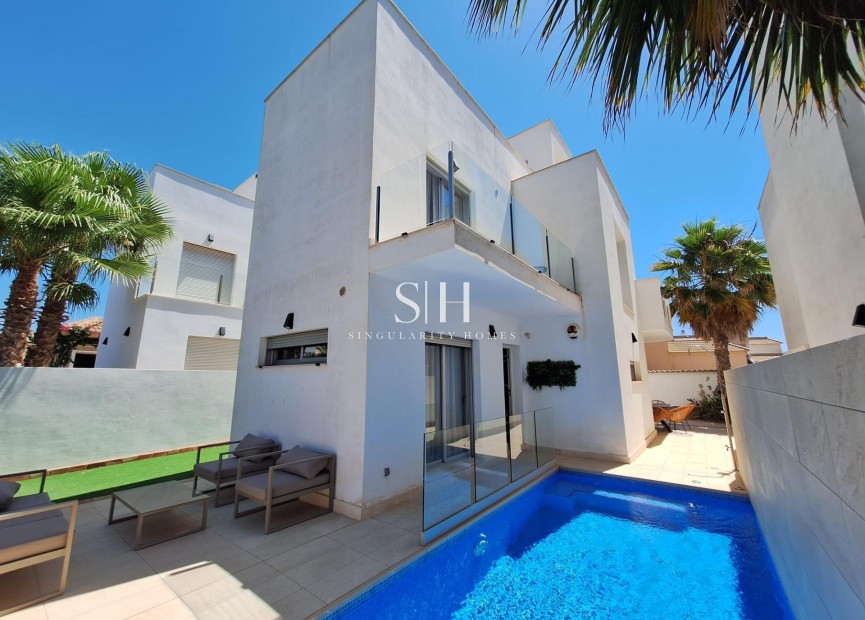Resale - Villa - Torrevieja - Los Frutales