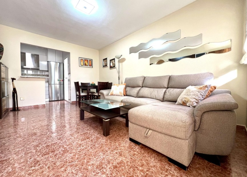 Resale - Villa - Torrevieja - Paraje Natural