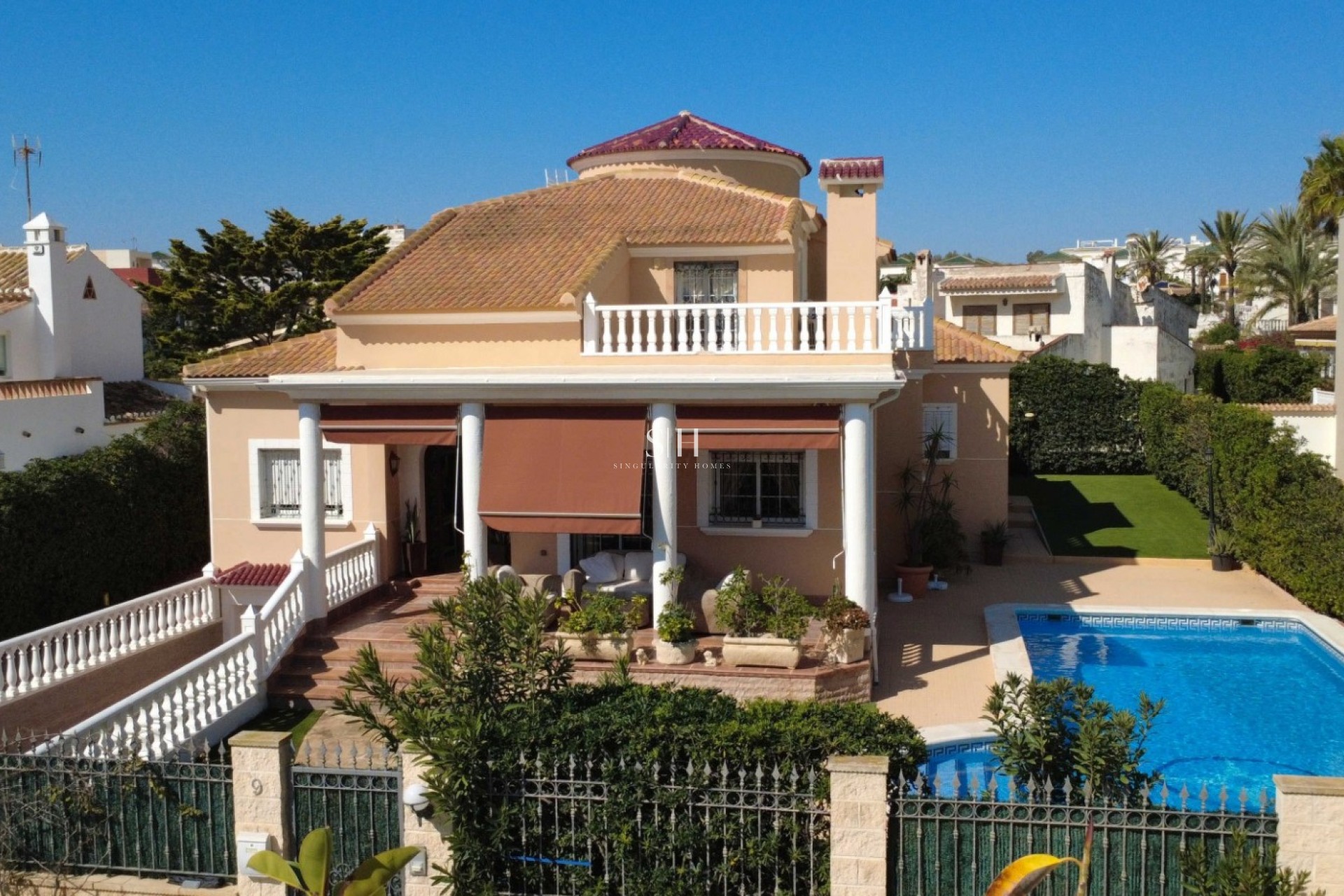 Resale - Villa - Torrevieja - Torrelamata - La Mata
