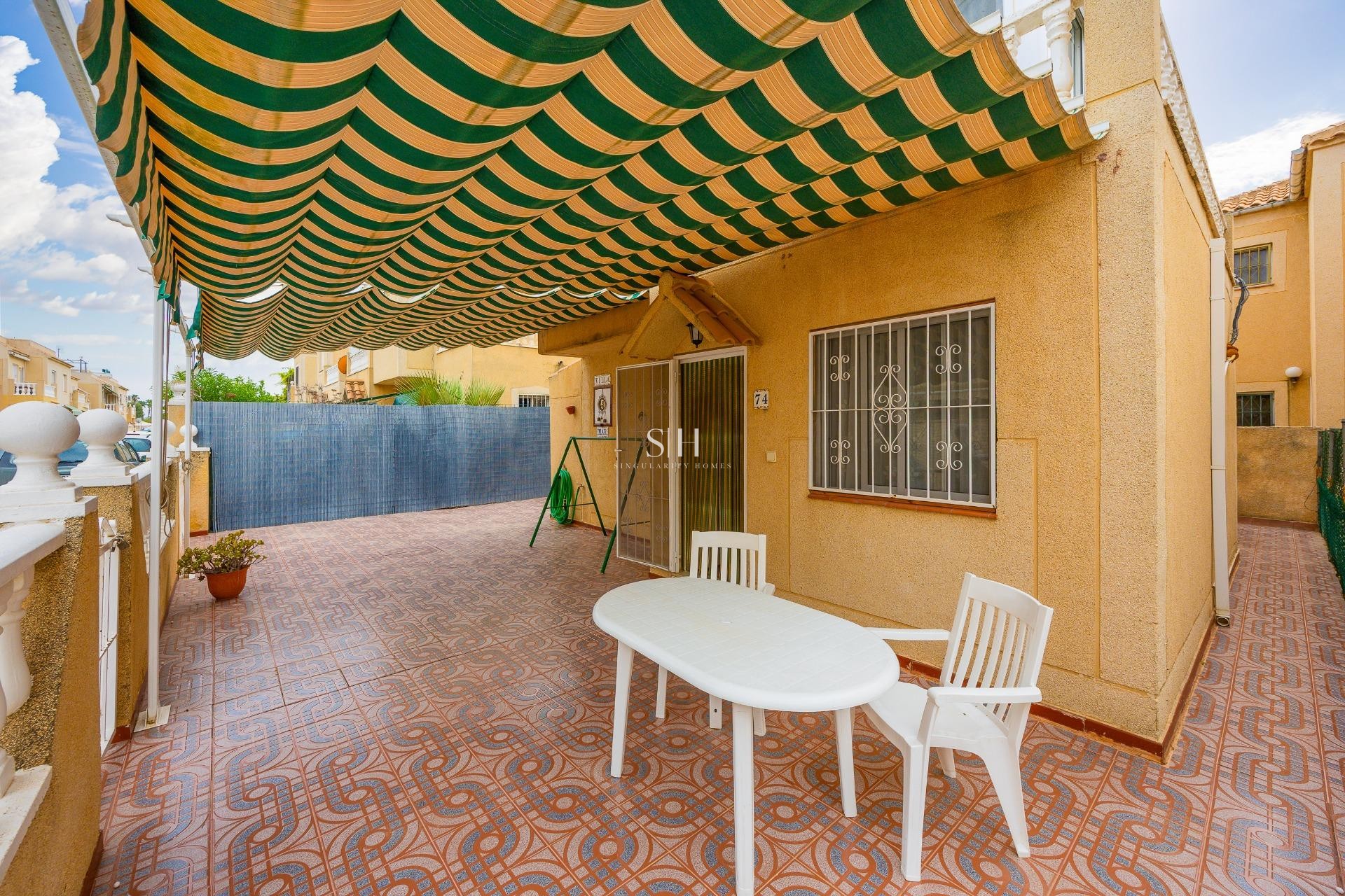 Resale - Villa - Torrevieja - Torretas
