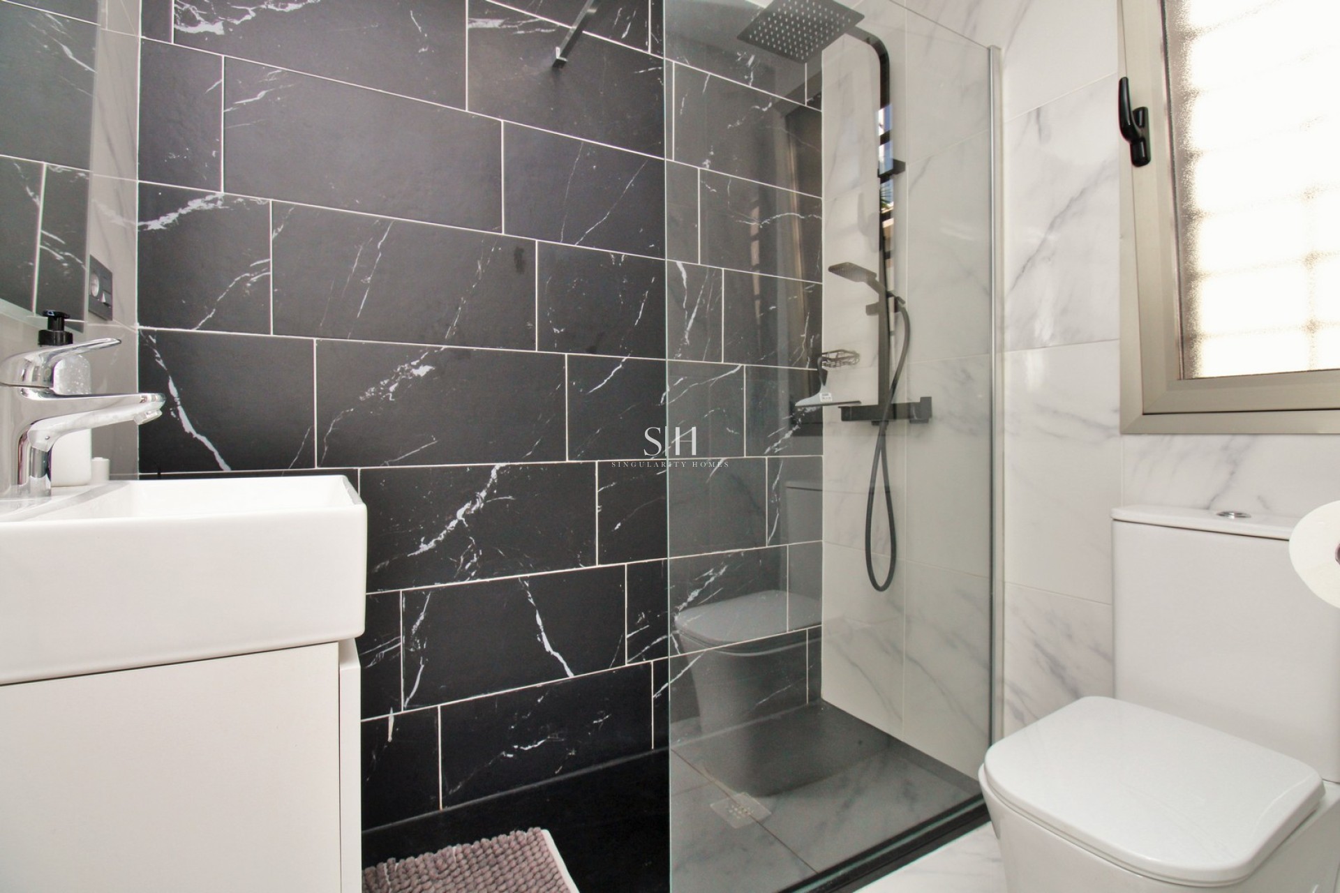 Resale - Villa - Villamartin