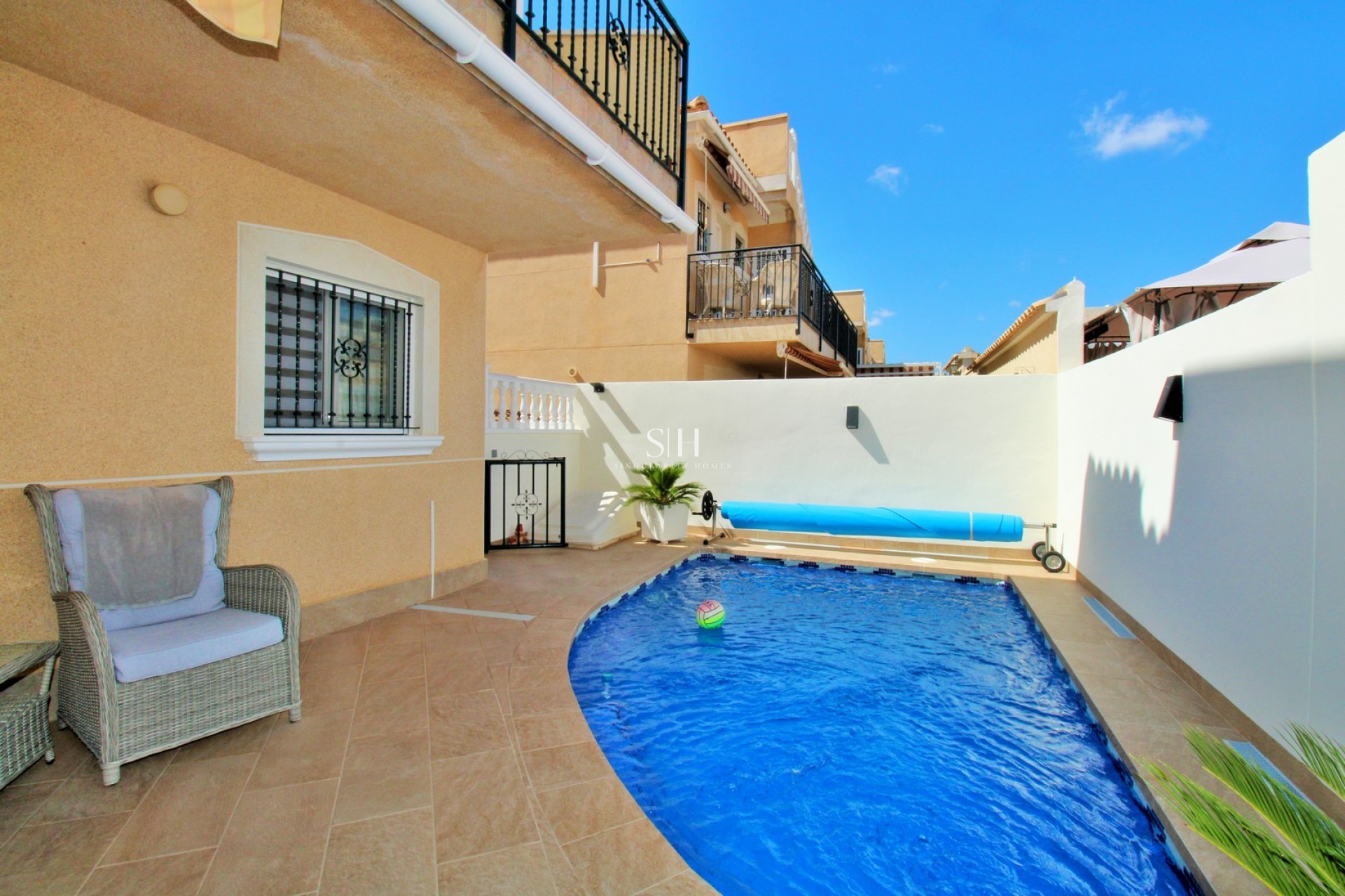 Resale - Villa - Villamartin