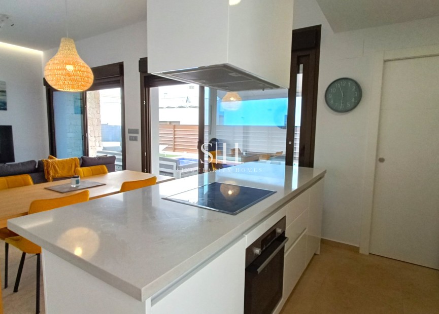 Resale - Villa - Vista Bella Golf Resort - Inland