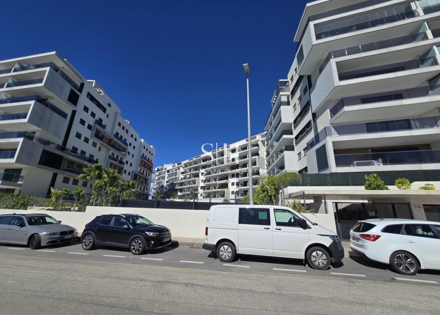 Reventa - Apartamento / piso - Campoamor - Dehesa De Campoamor