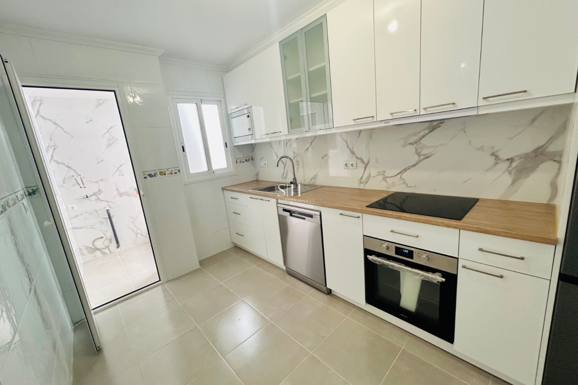 Reventa - Apartamento / piso - Daya Nueva