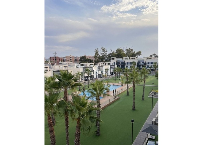 Reventa - Apartamento / piso - Guardamar del Segura - EL RASO