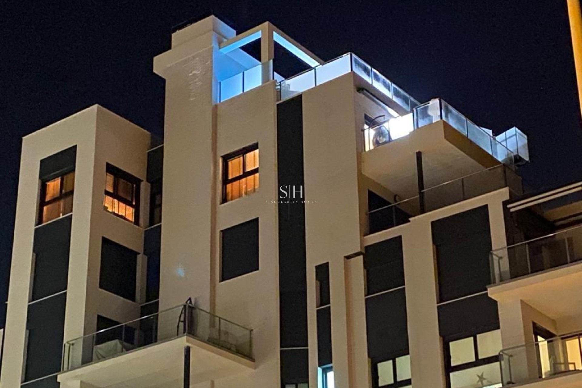 Reventa - Apartamento / piso - Guardamar del Segura - Puerto Deportivo