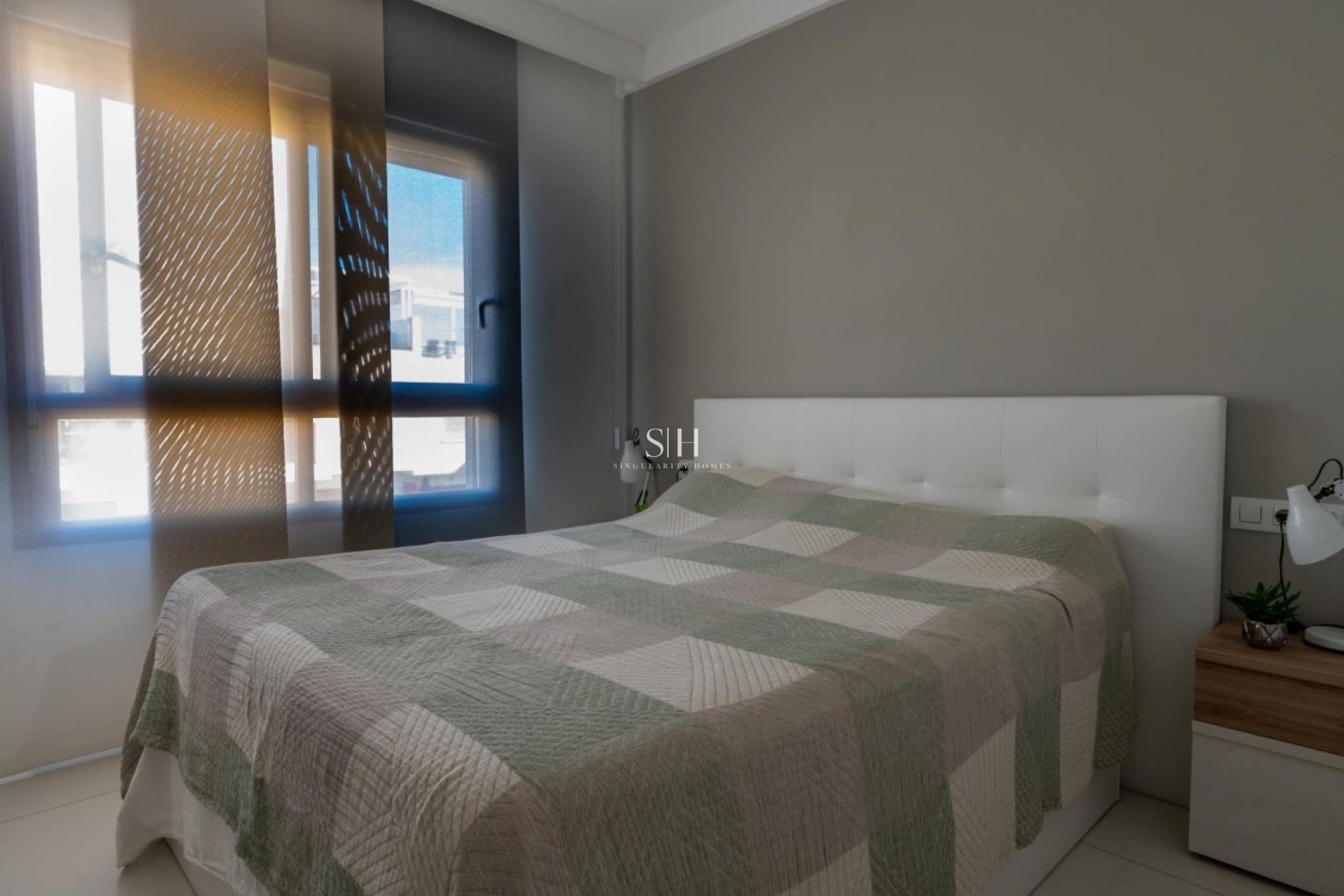 Reventa - Apartamento / piso - Torre de la Horadada - Costa Blanca