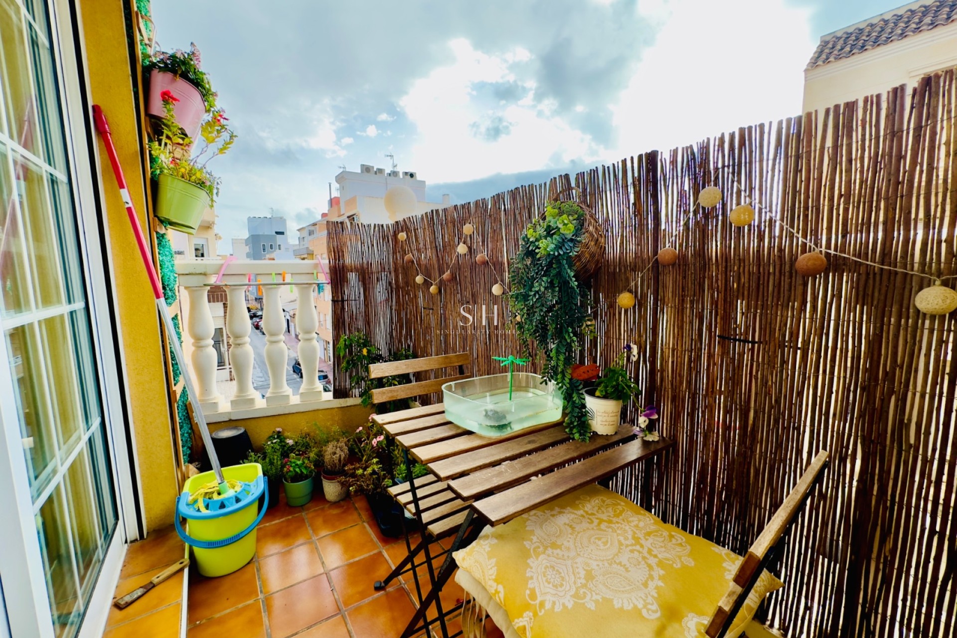 Reventa - Apartamento / piso - Torrevieja - CENTER