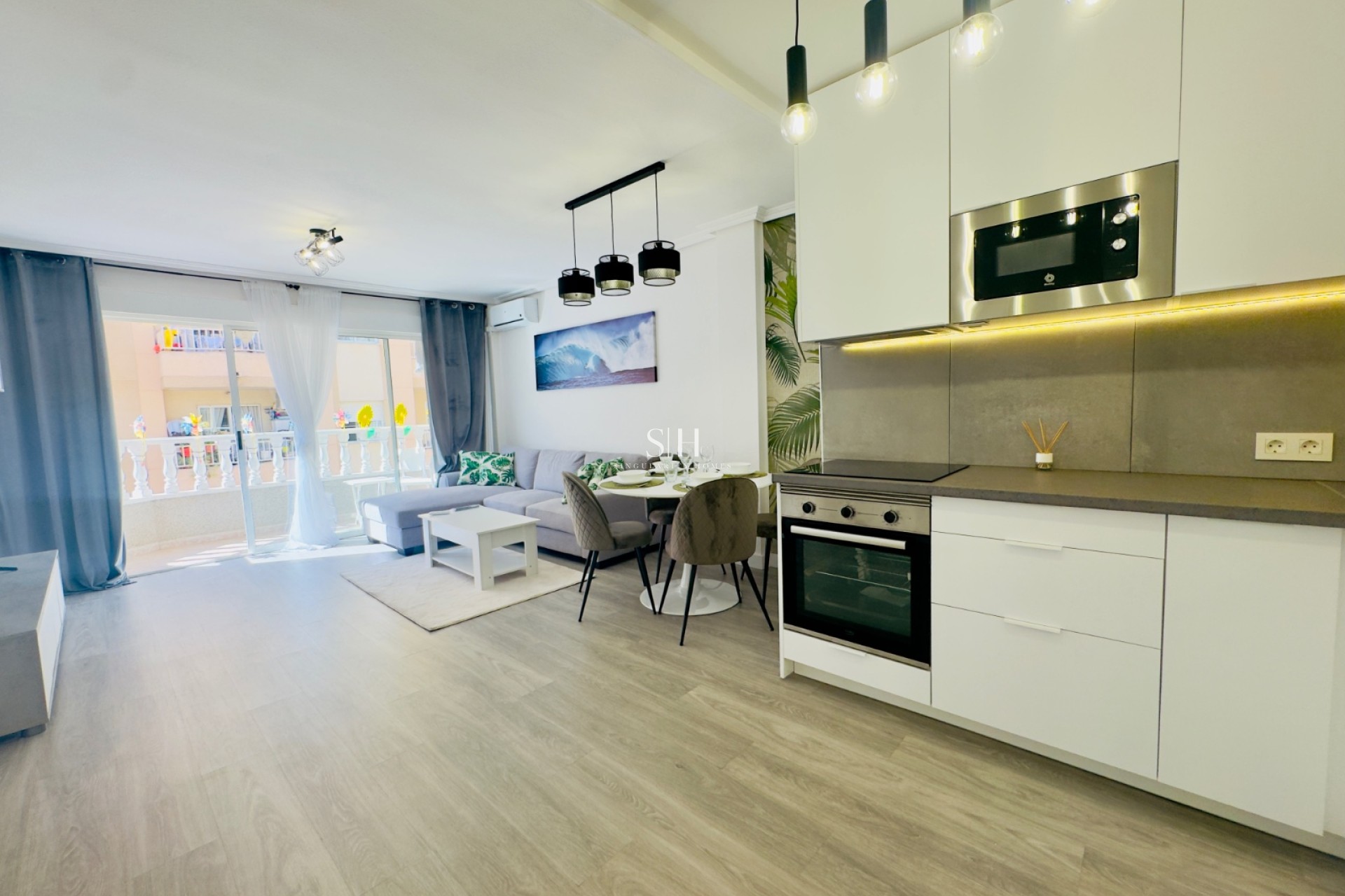 Reventa - Apartamento / piso - Torrevieja - Centro